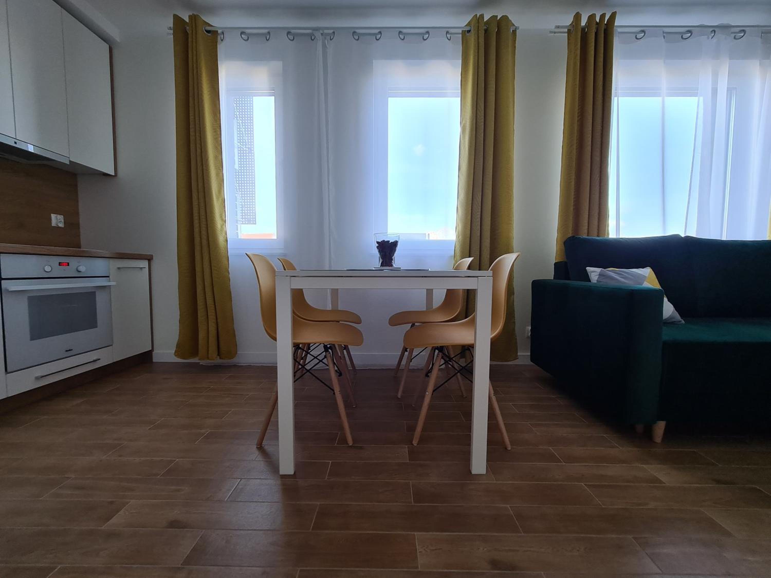 One-Bedroom Apartment photo 2