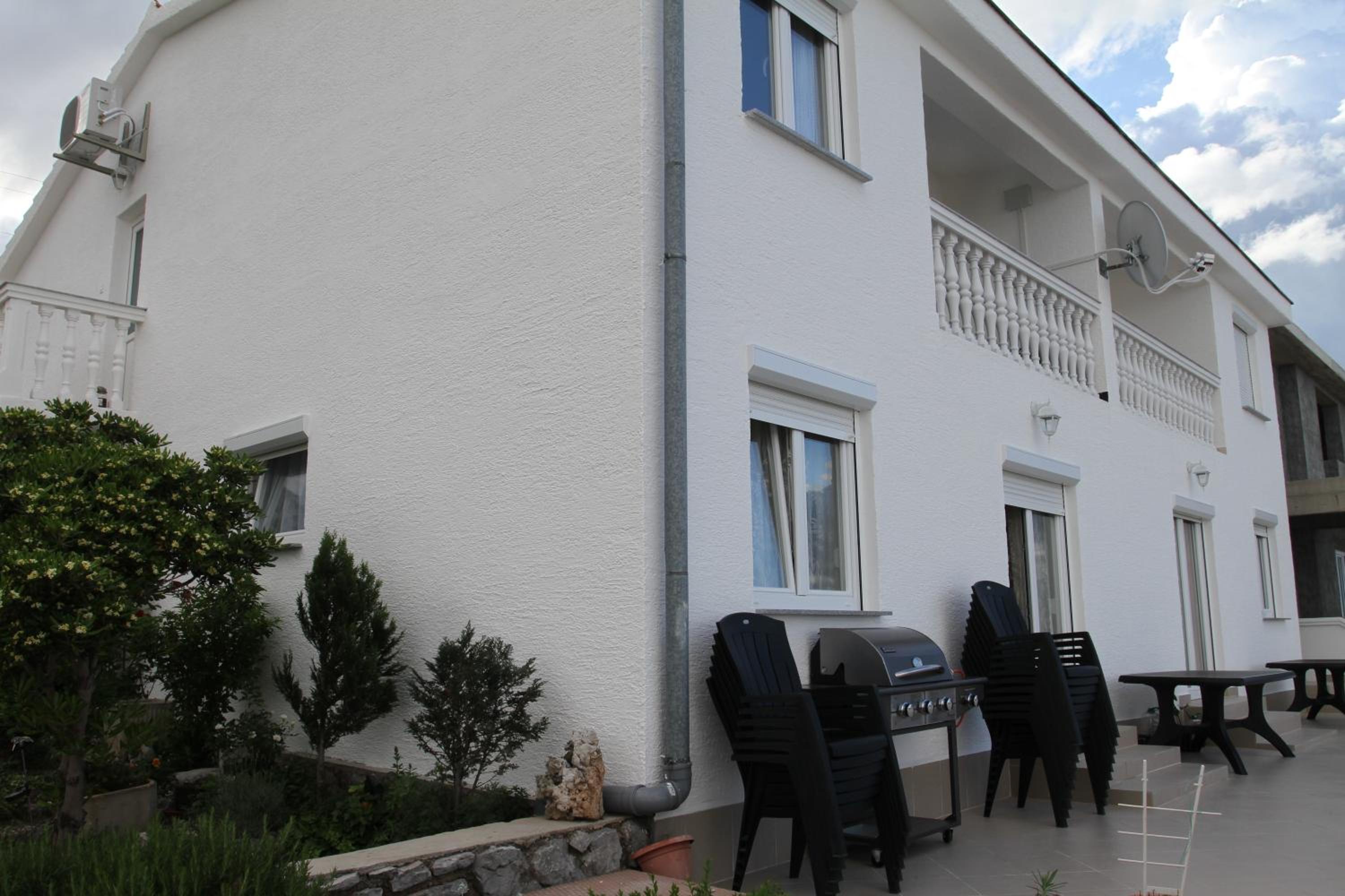 Two-Bedroom Apartment with Sea View - Ground Floor photo 3