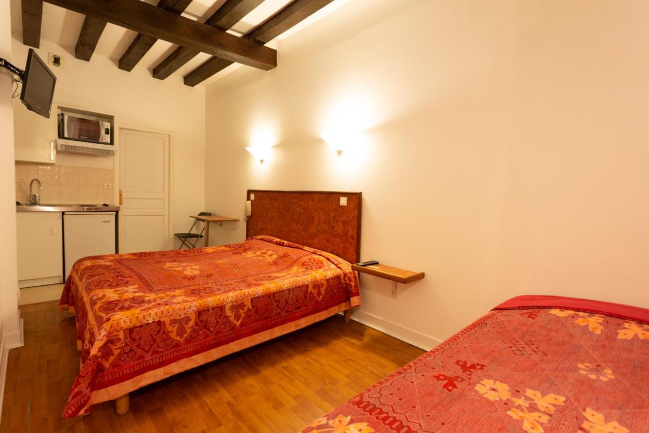 Deluxe Triple Room photo 1