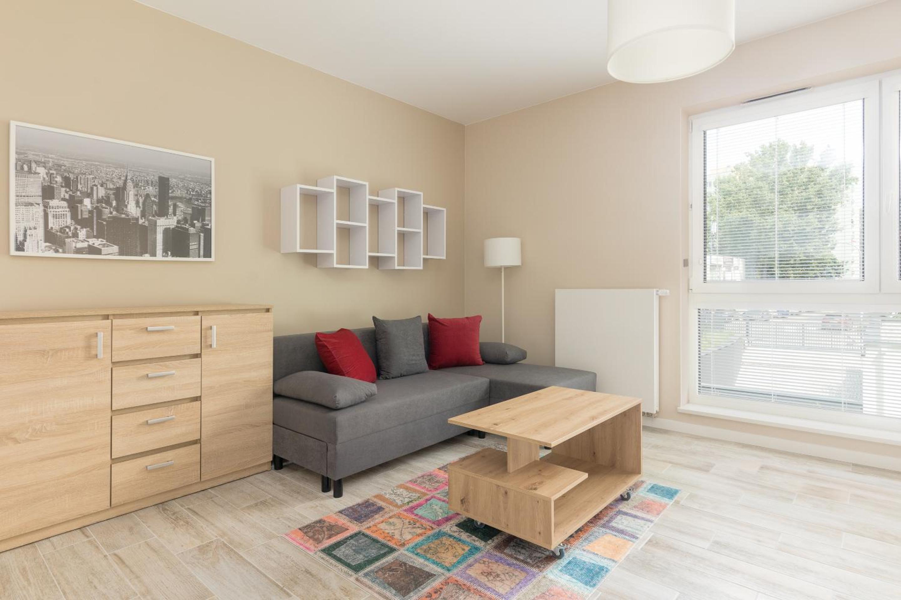 One-Bedroom Apartment - Photo 22