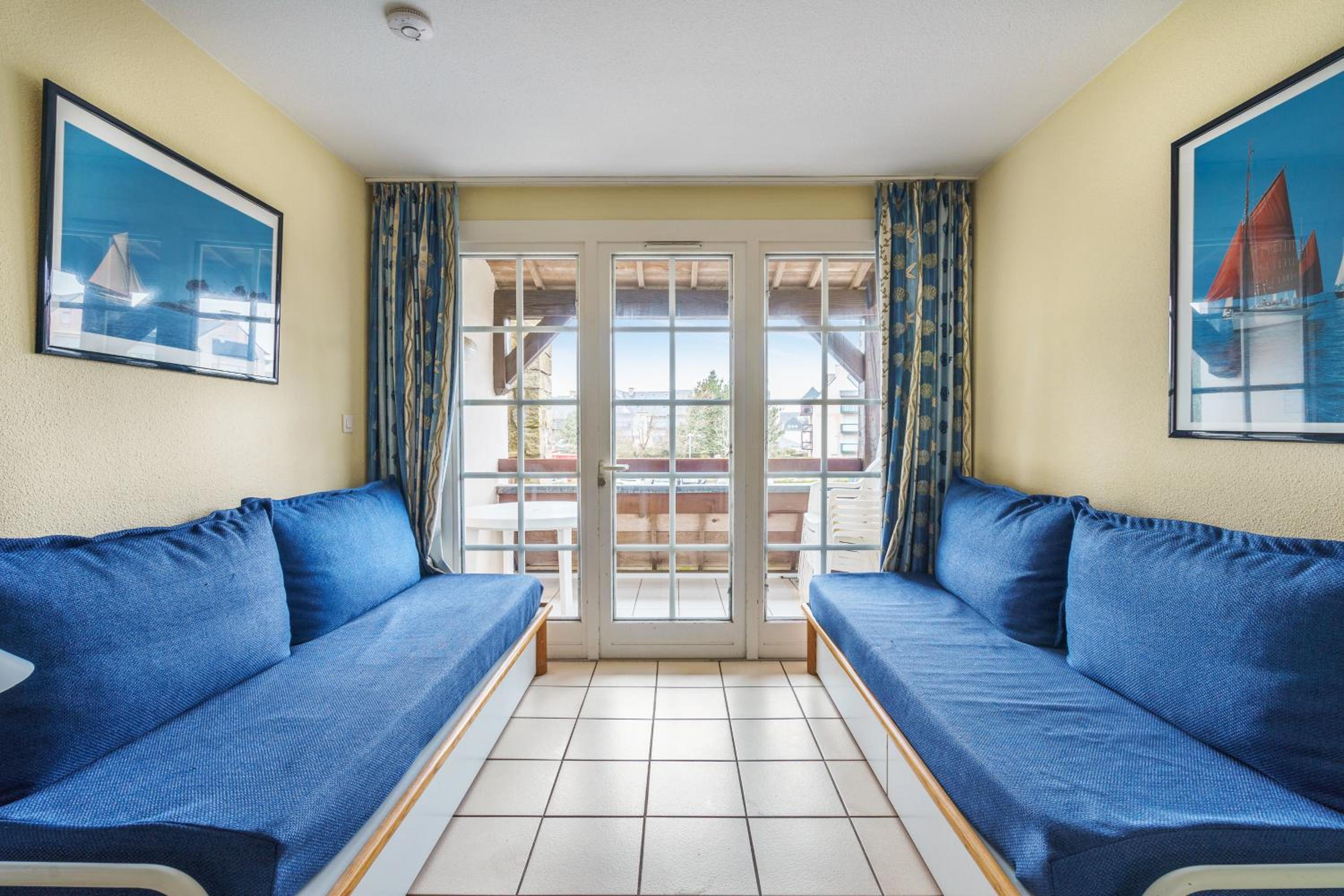 Select Two-Bedrooms Apartment (6 People)
