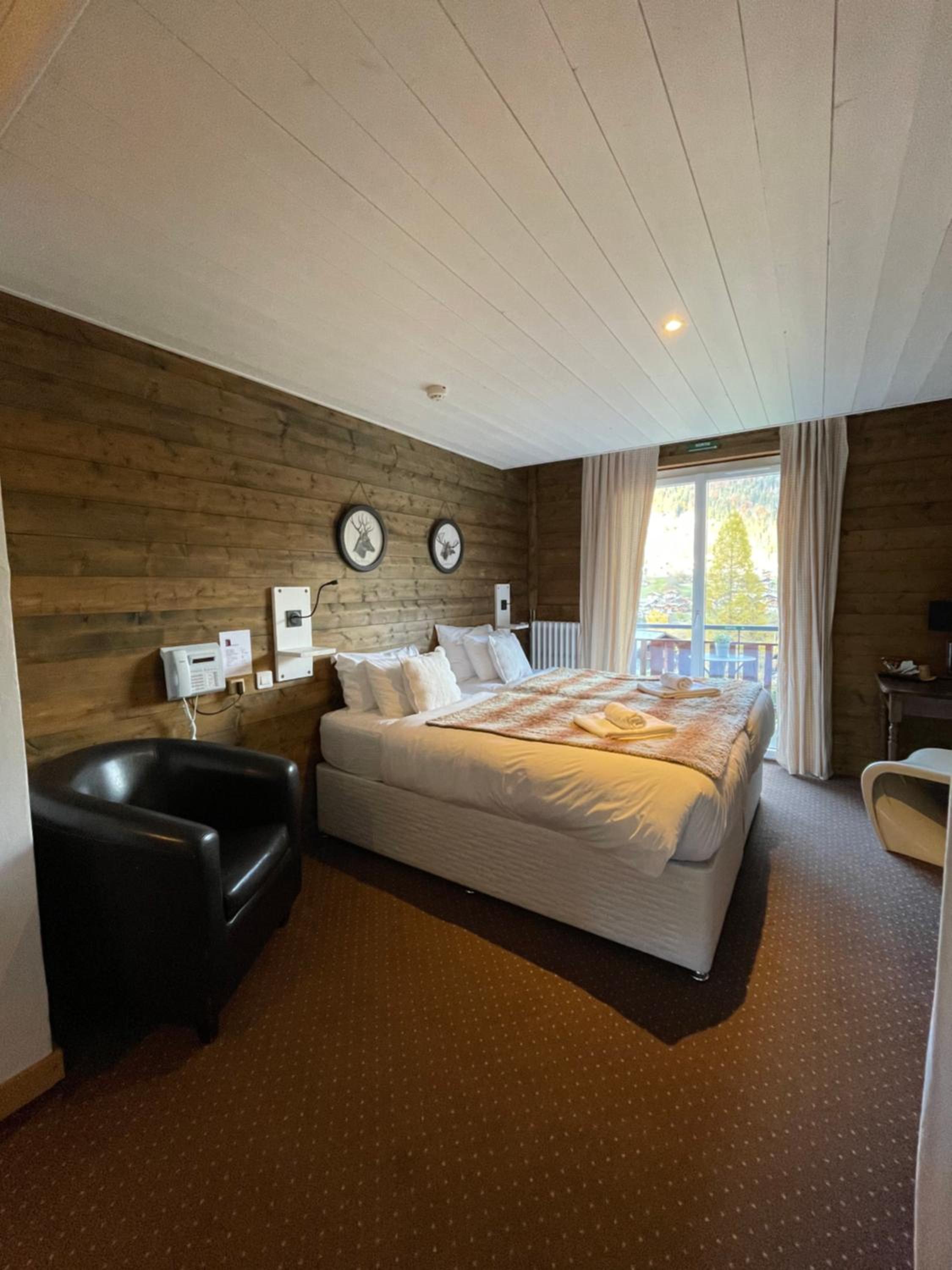 Double Room - Free Breakfast