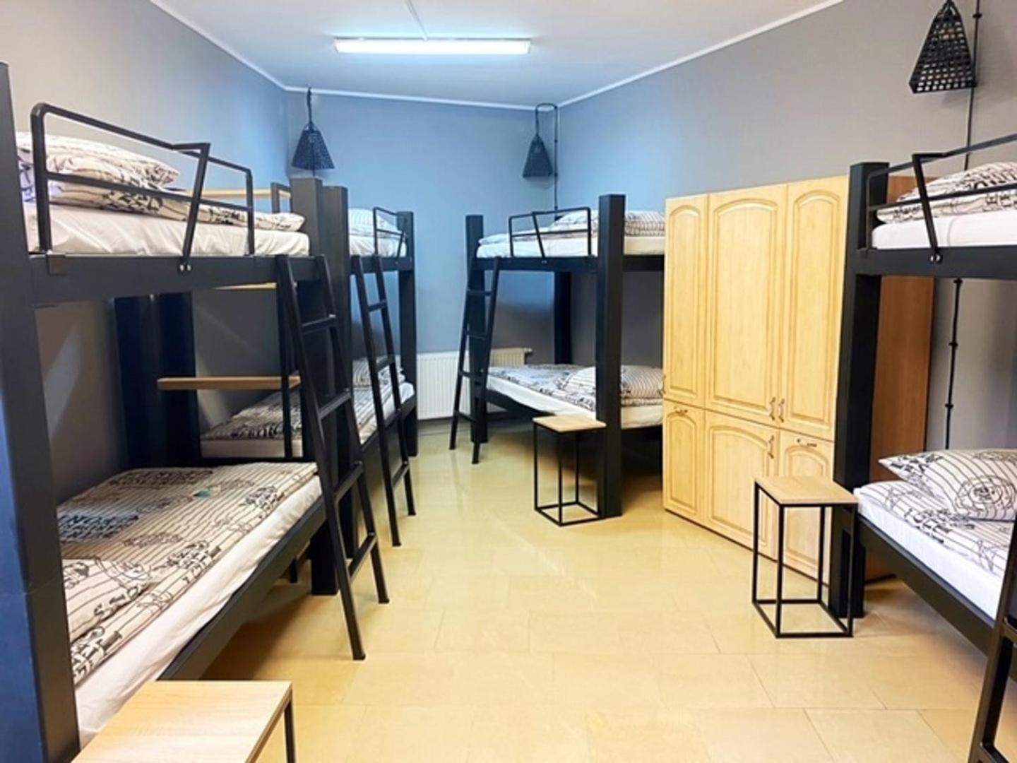 8-Bed Mixed Dormitory Room photo 1