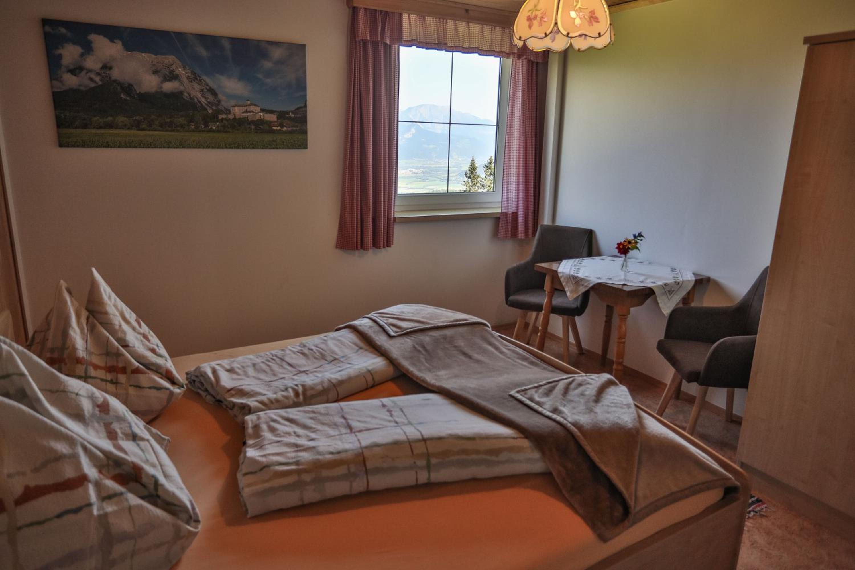 Three-Bedroom Chalet photo 3