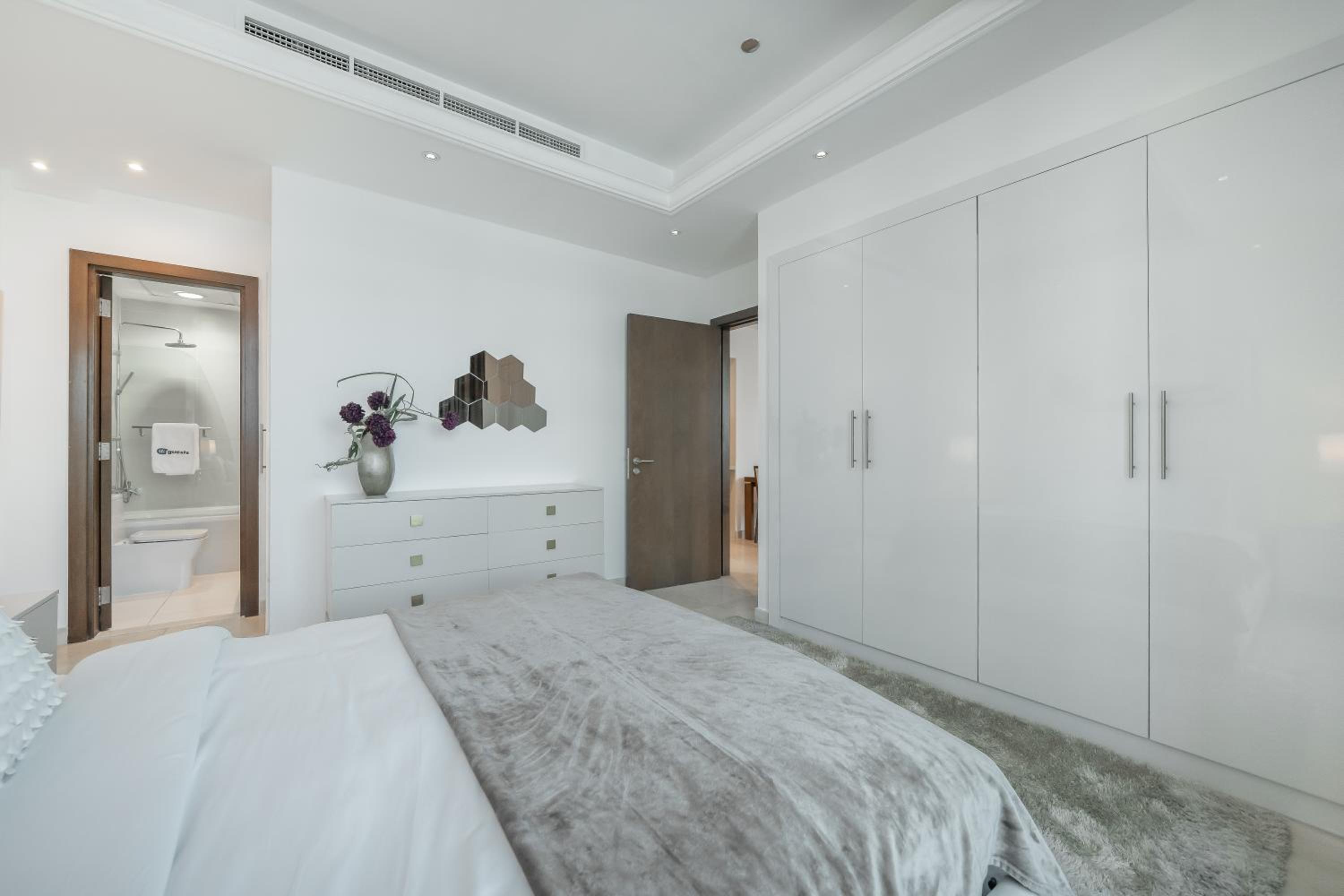 Apartment with Sea View photo 2