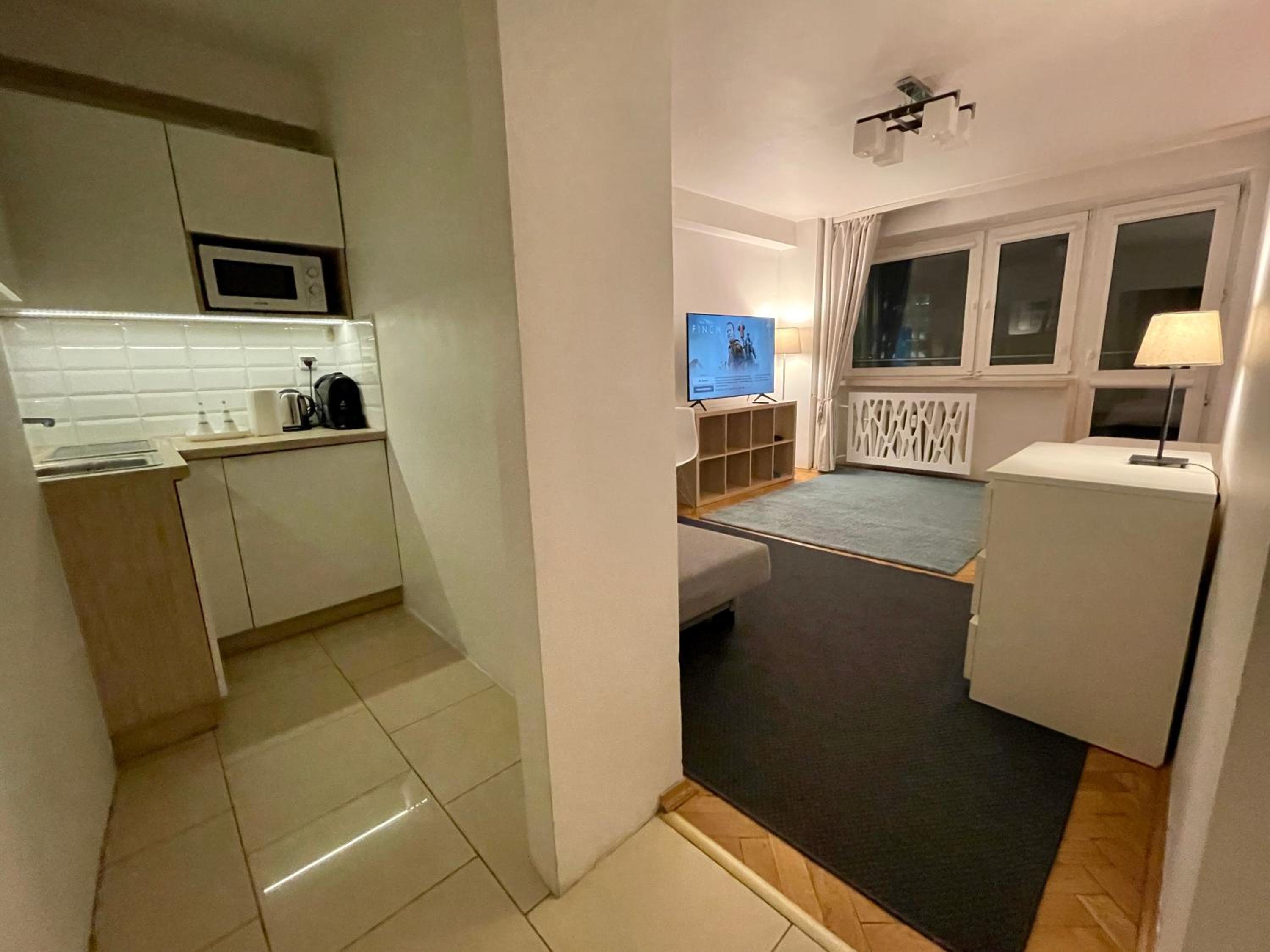 One-Bedroom Apartment - Photo 5