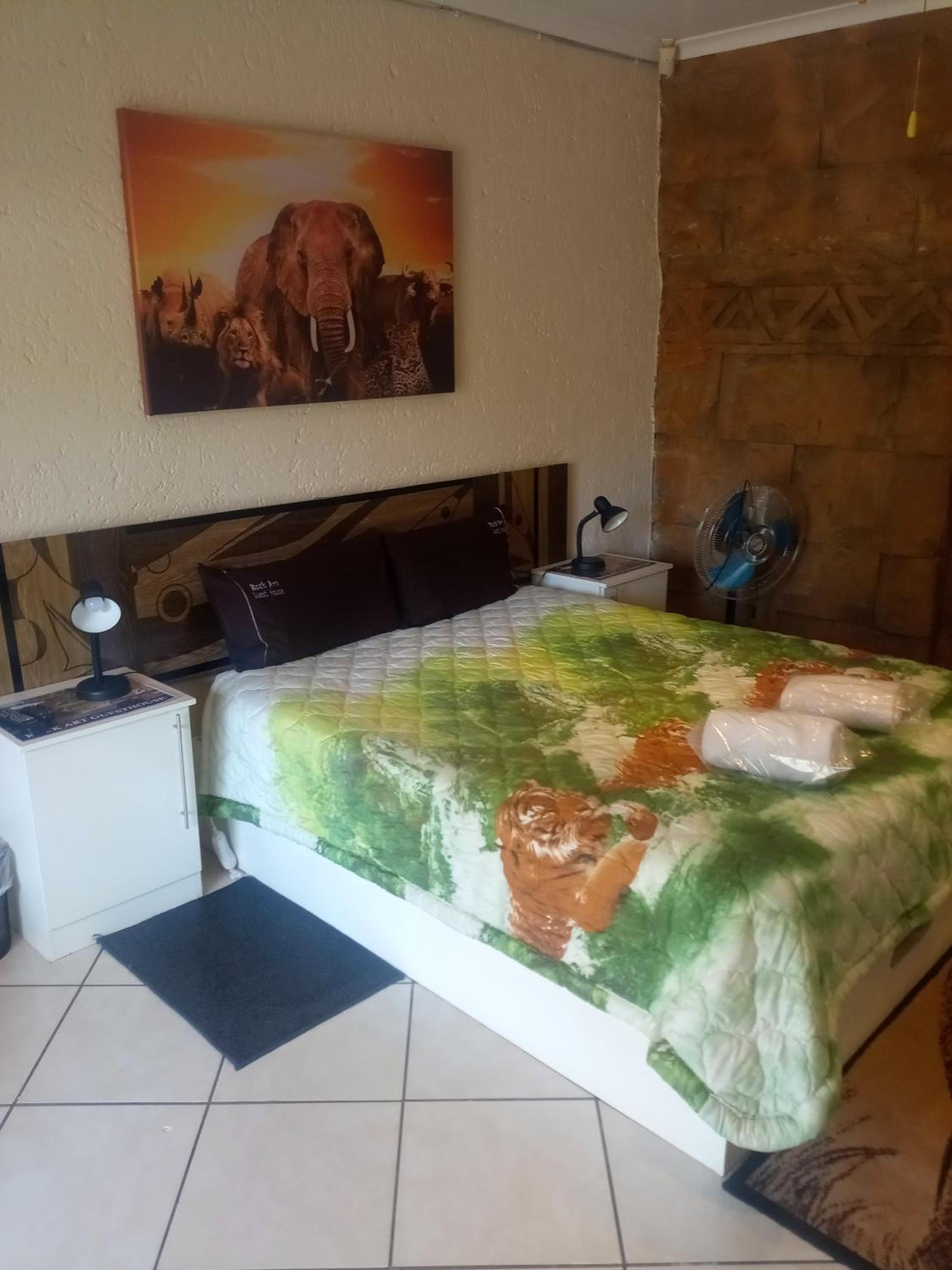 Queen Room