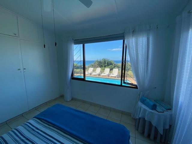 Apartment with Pool View  photo 3