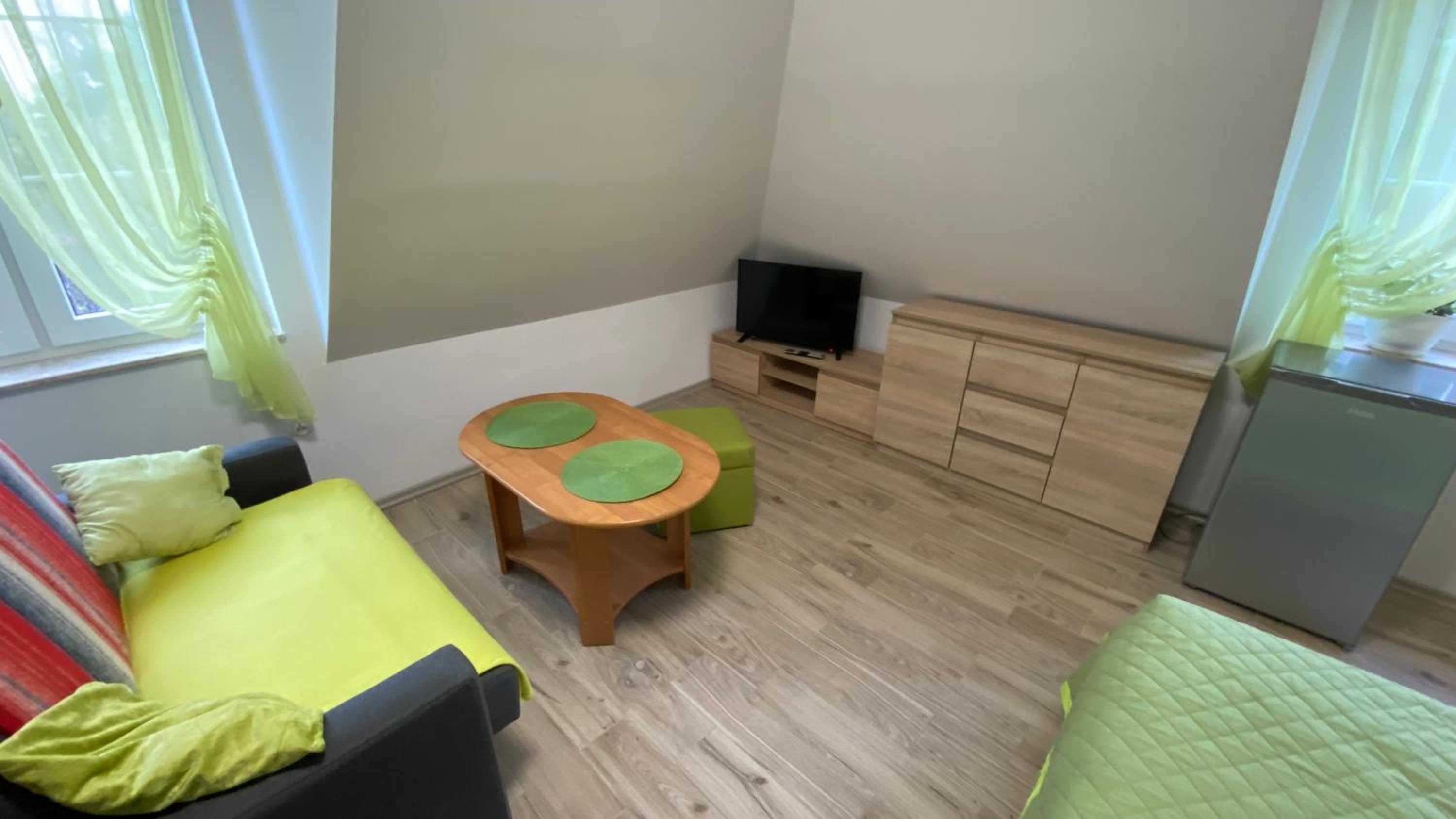 Deluxe Triple Room - Photo 2