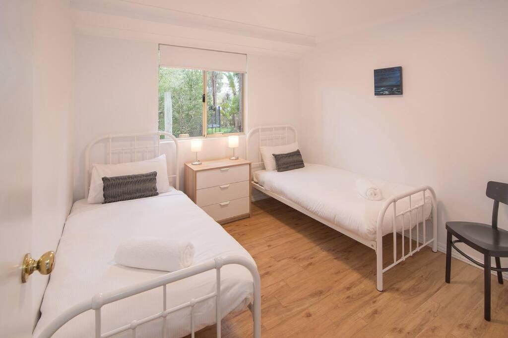 Three-Bedroom House photo 1