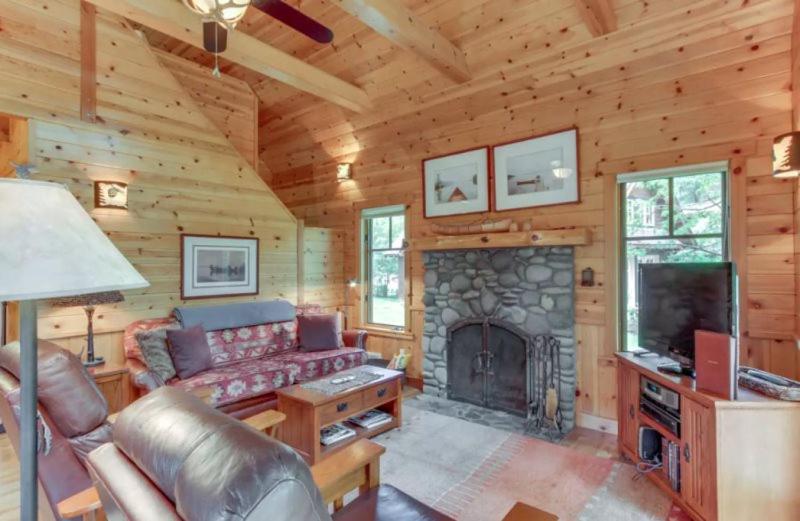 Two-Bedroom Holiday Home photo 1