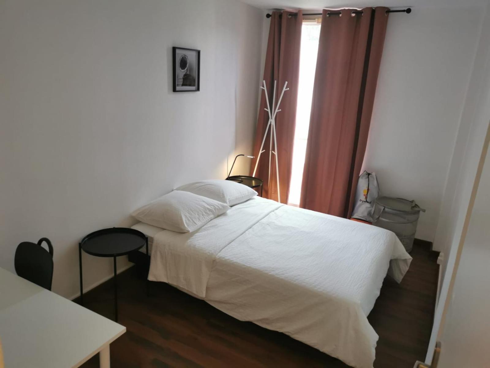 Three-Bedroom Apartment photo 1