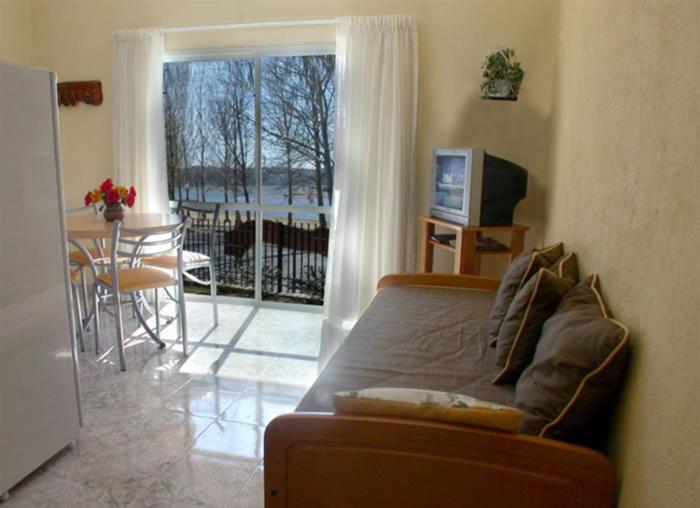 Apartment with Pool View  photo 3
