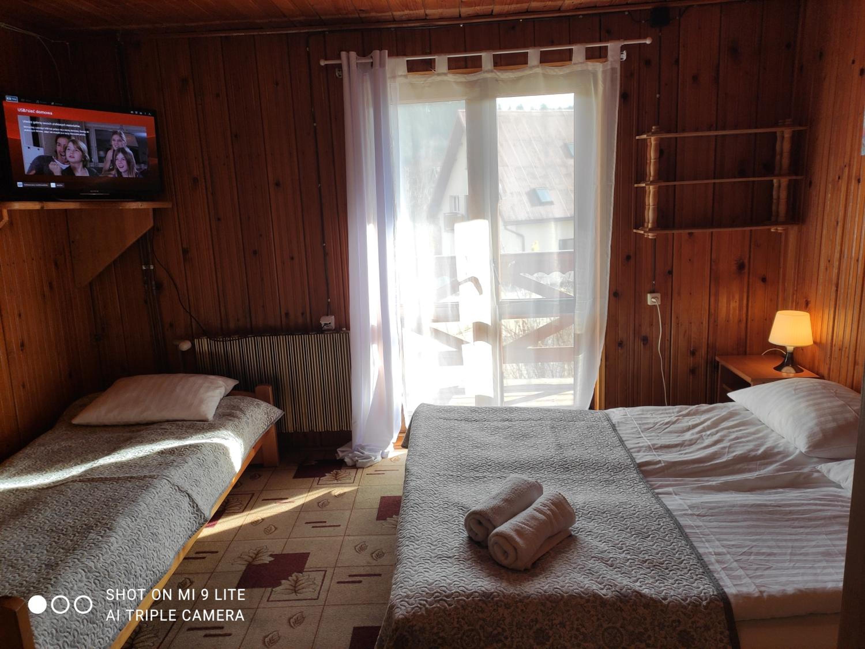 Triple Room with Balcony - Photo 8