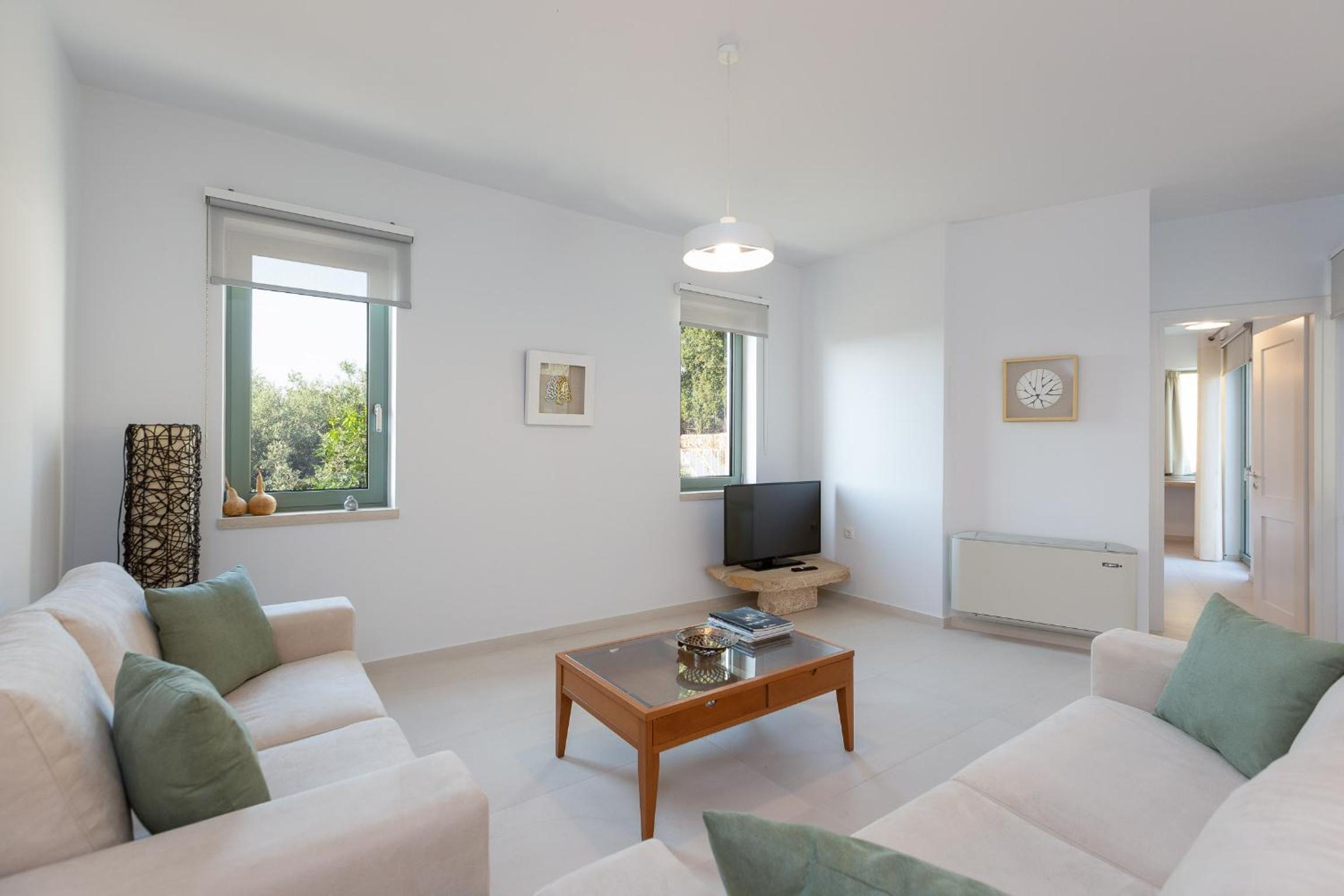 Villa photo 2