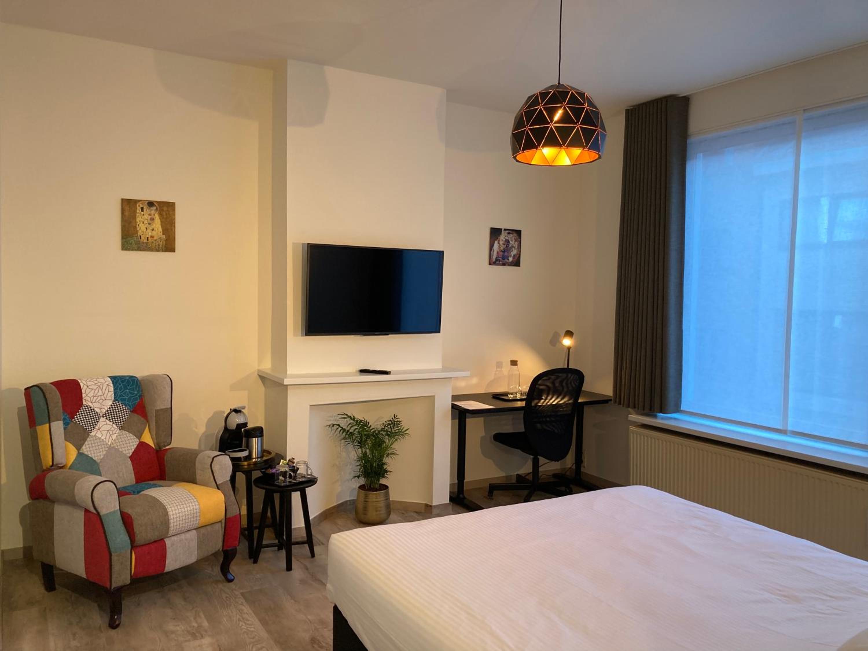 Standard Double Room photo 2