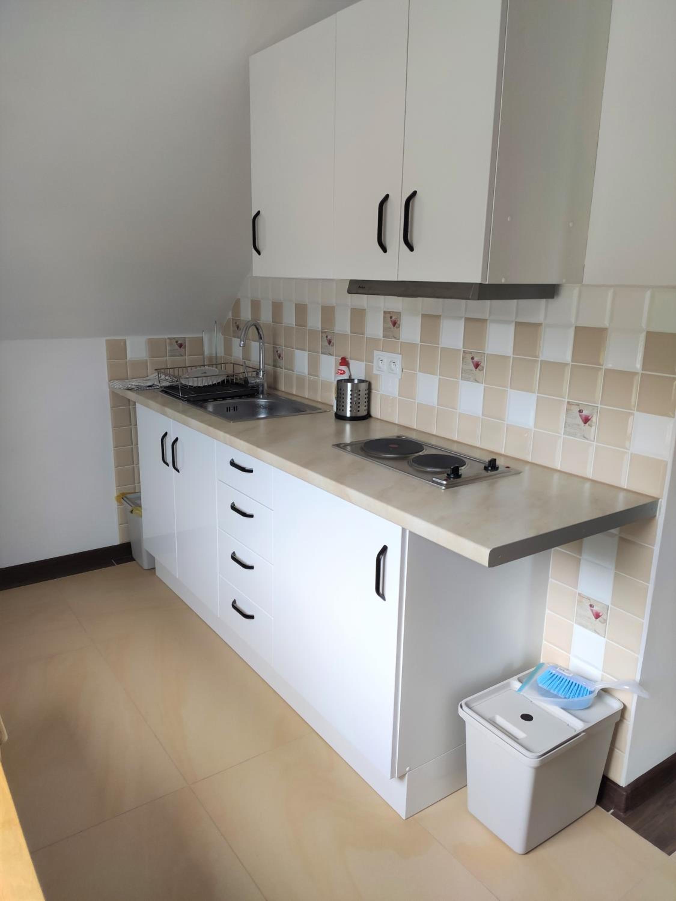 One-Bedroom Apartment - Photo 25