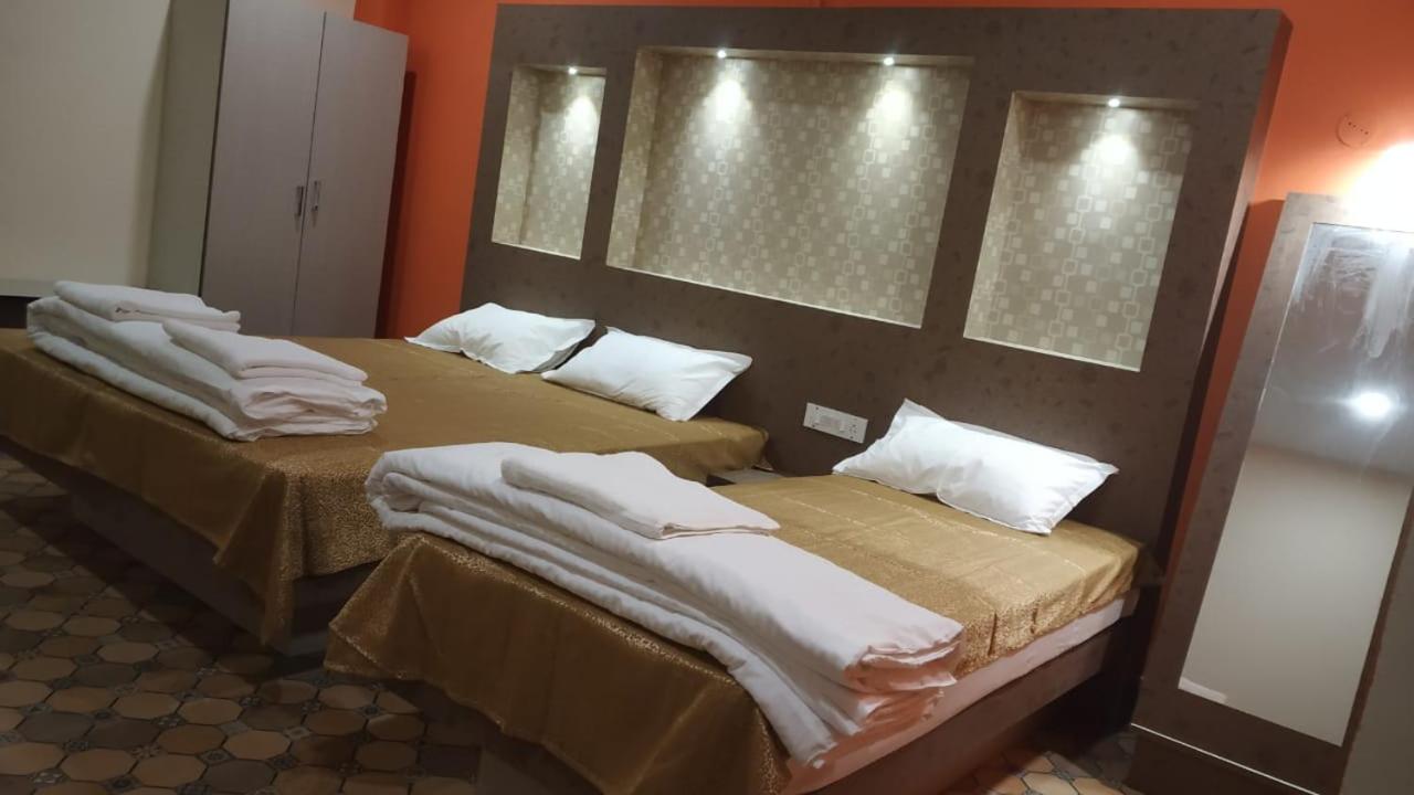 Deluxe Room - Photo 40