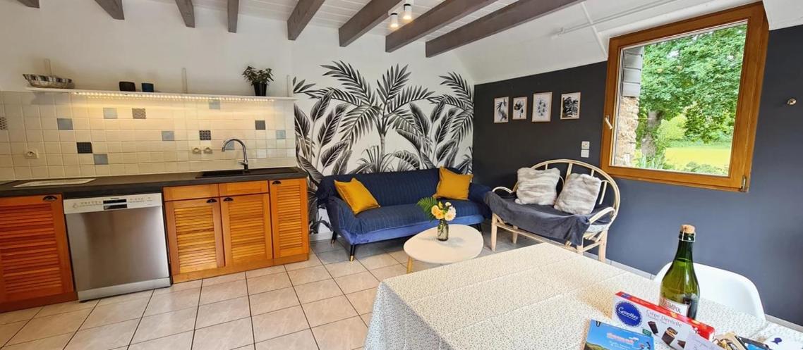 Two-Bedroom House photo 3