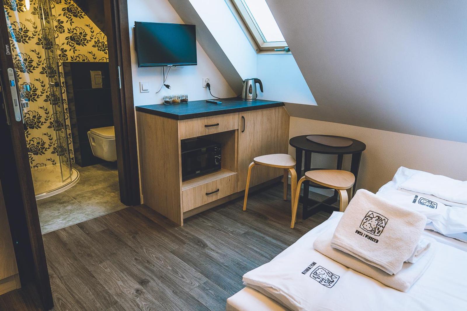 Large Double Room photo 1