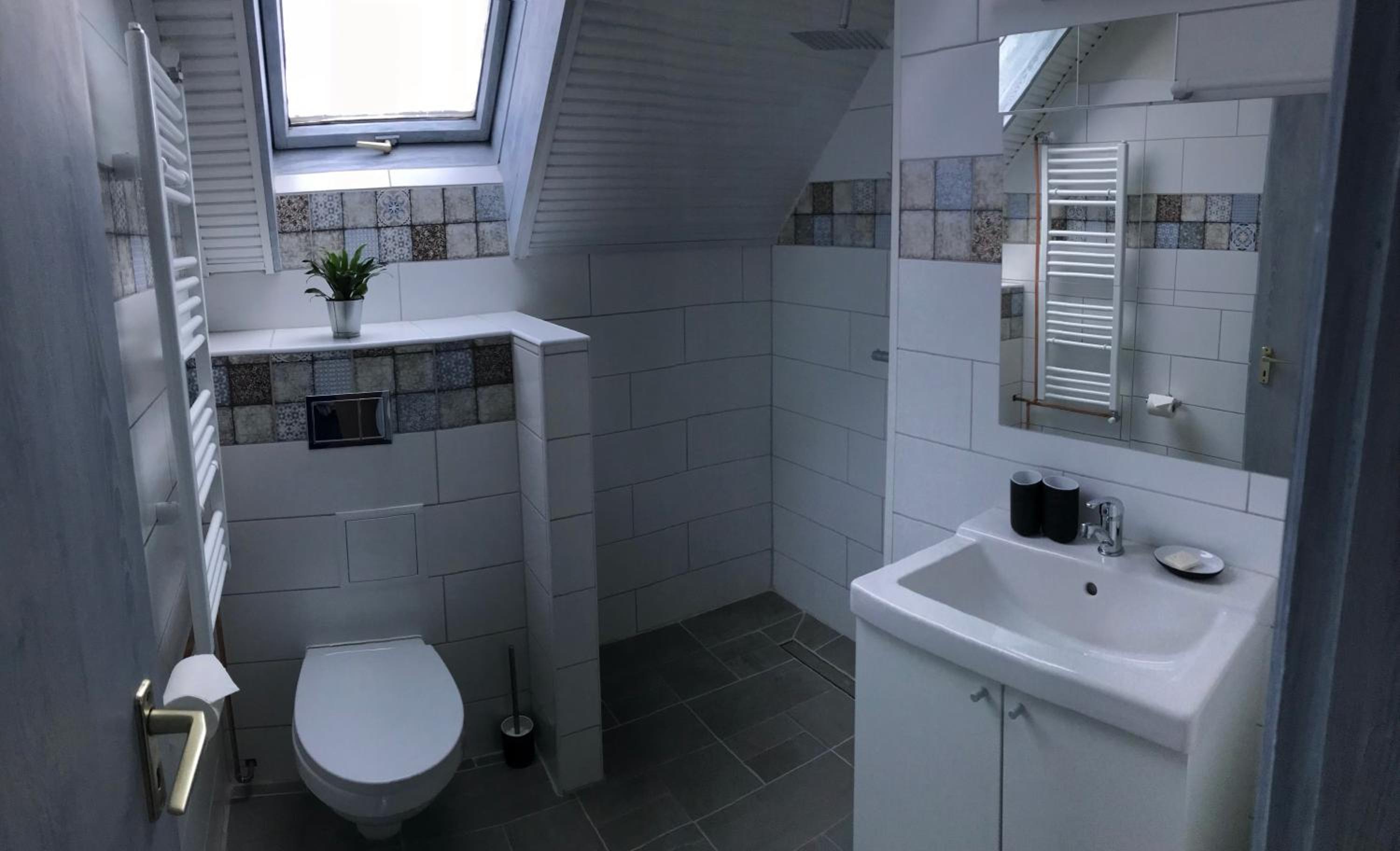 Deluxe Triple Room photo 3