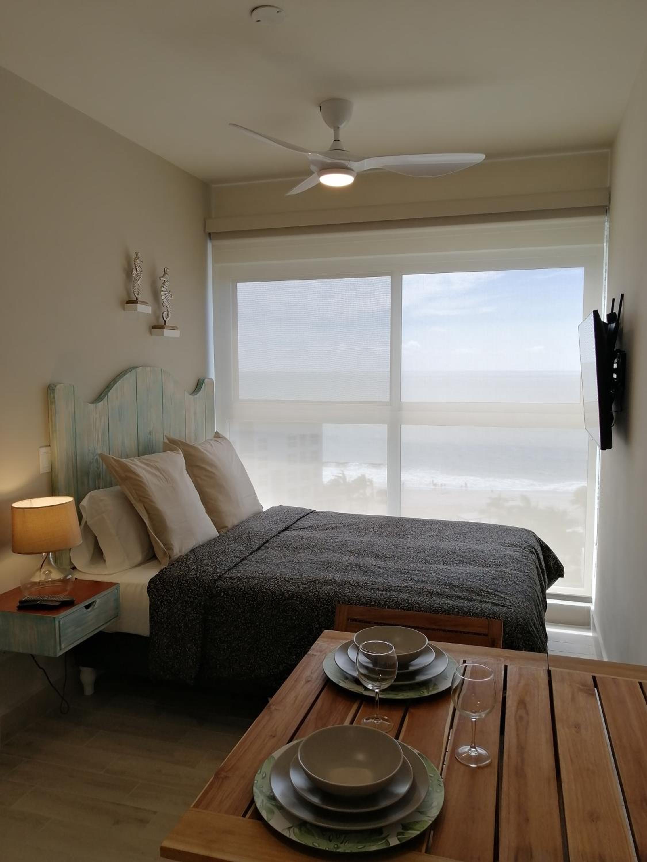 Apartment with Sea View photo 2