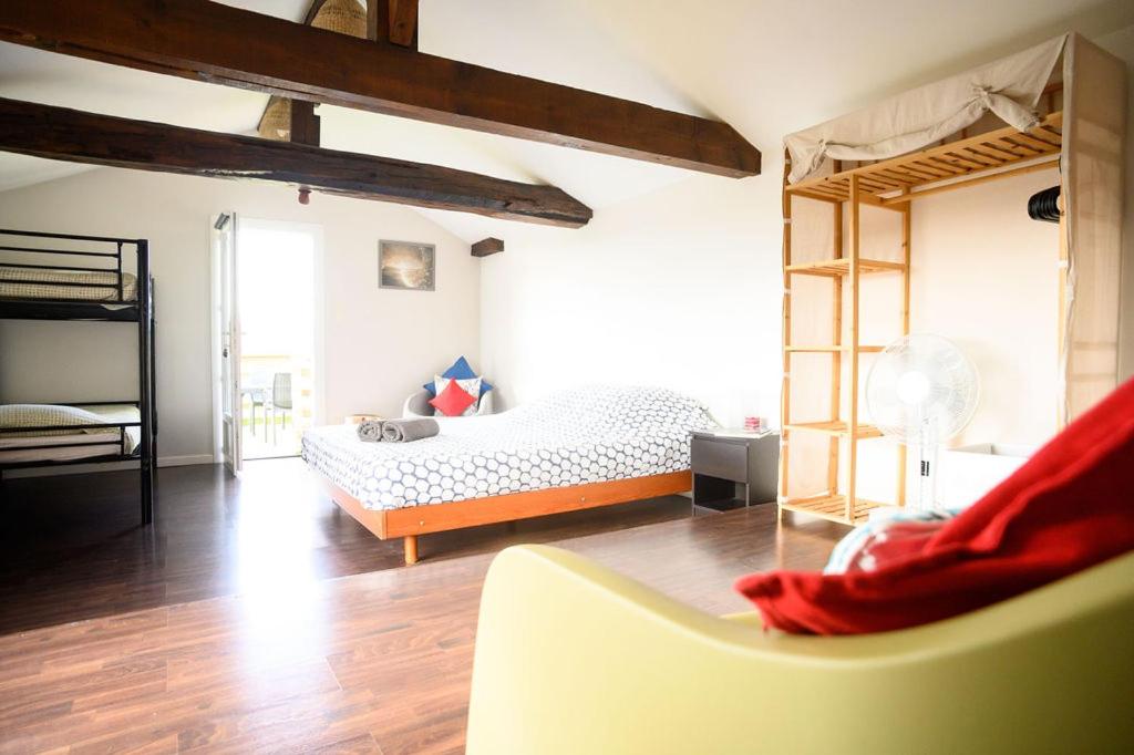 Family Room with Terrace photo 1