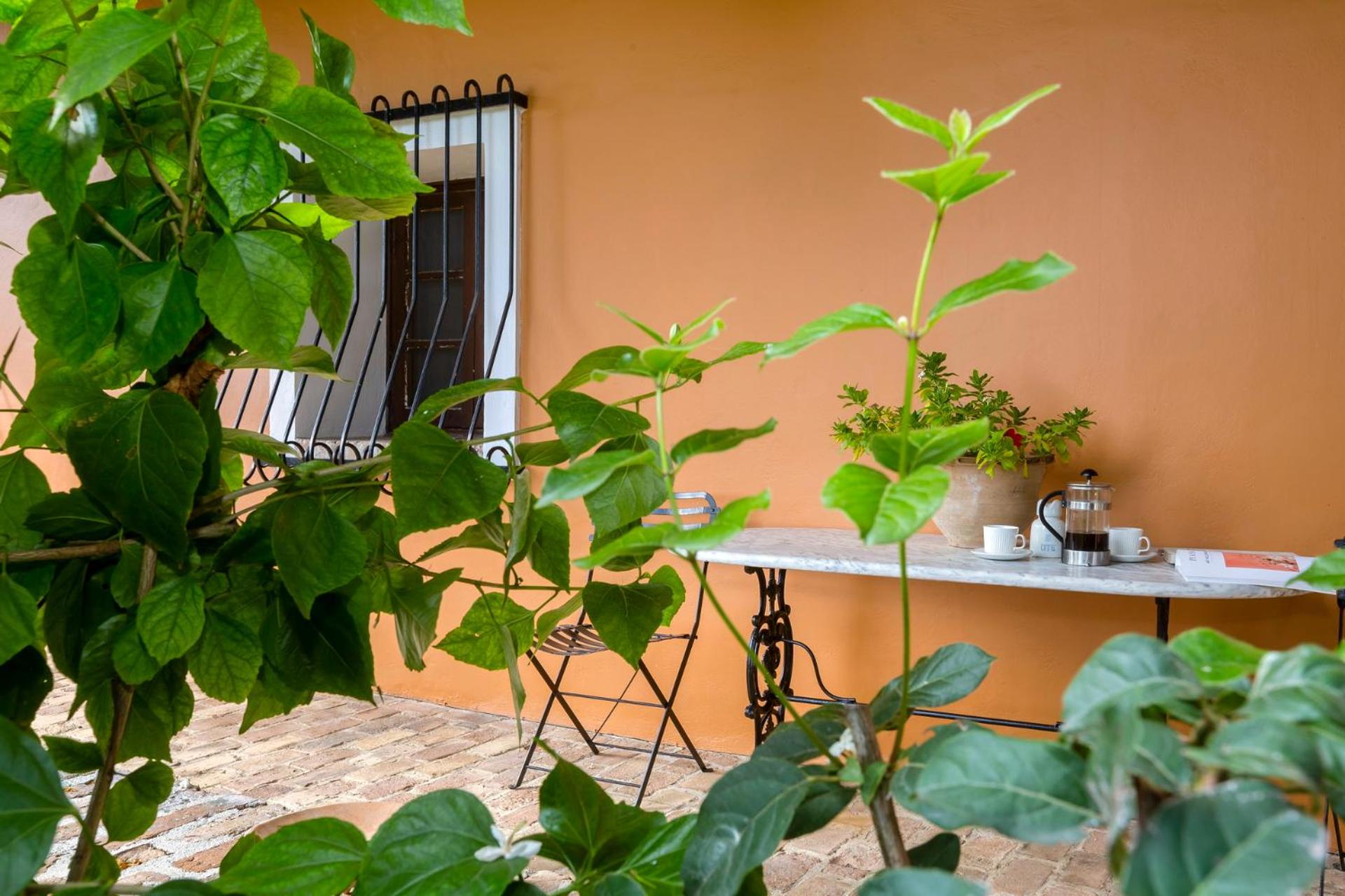 Three-Bedroom House photo 2