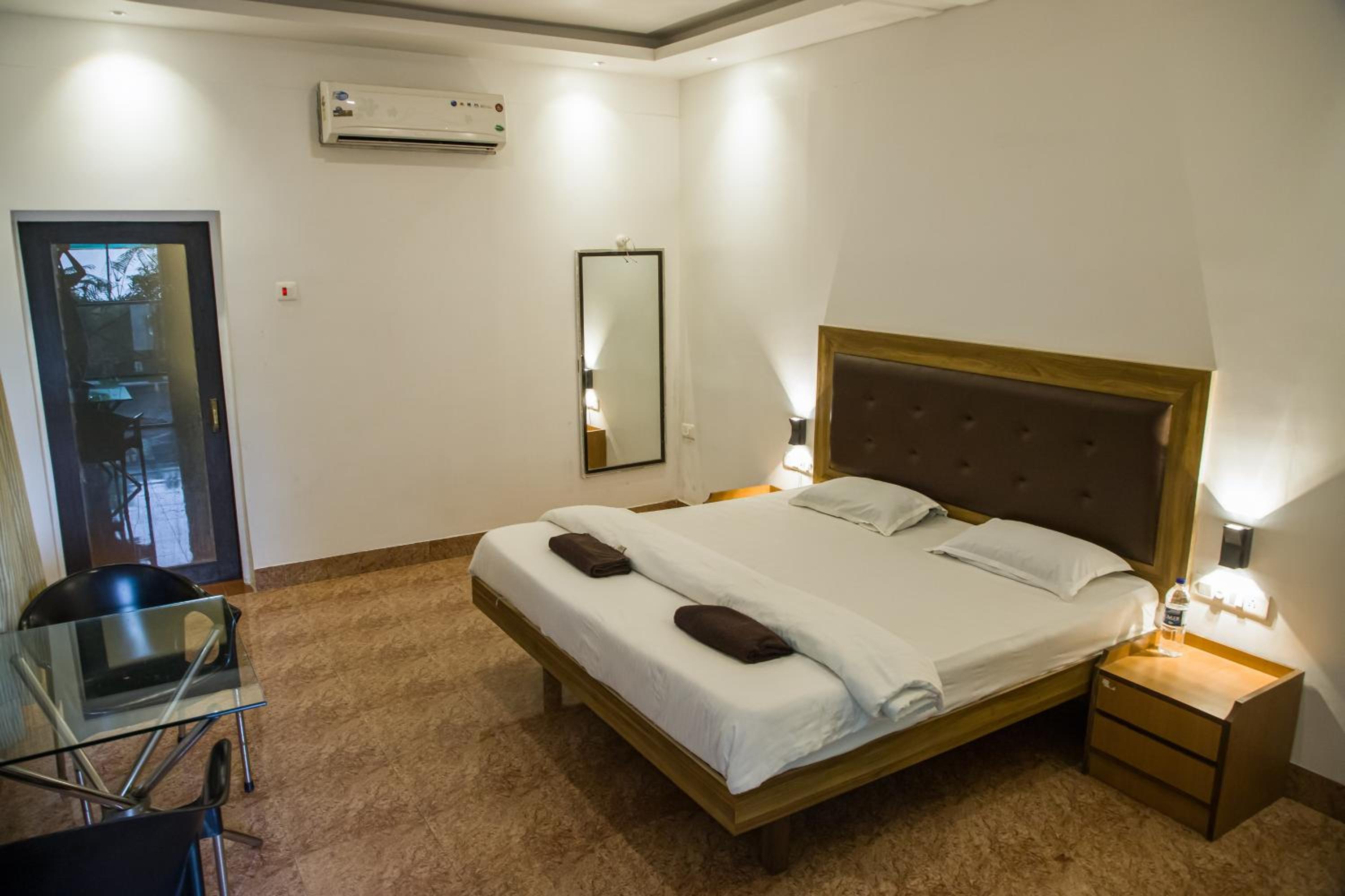 Deluxe Room - Photo 1