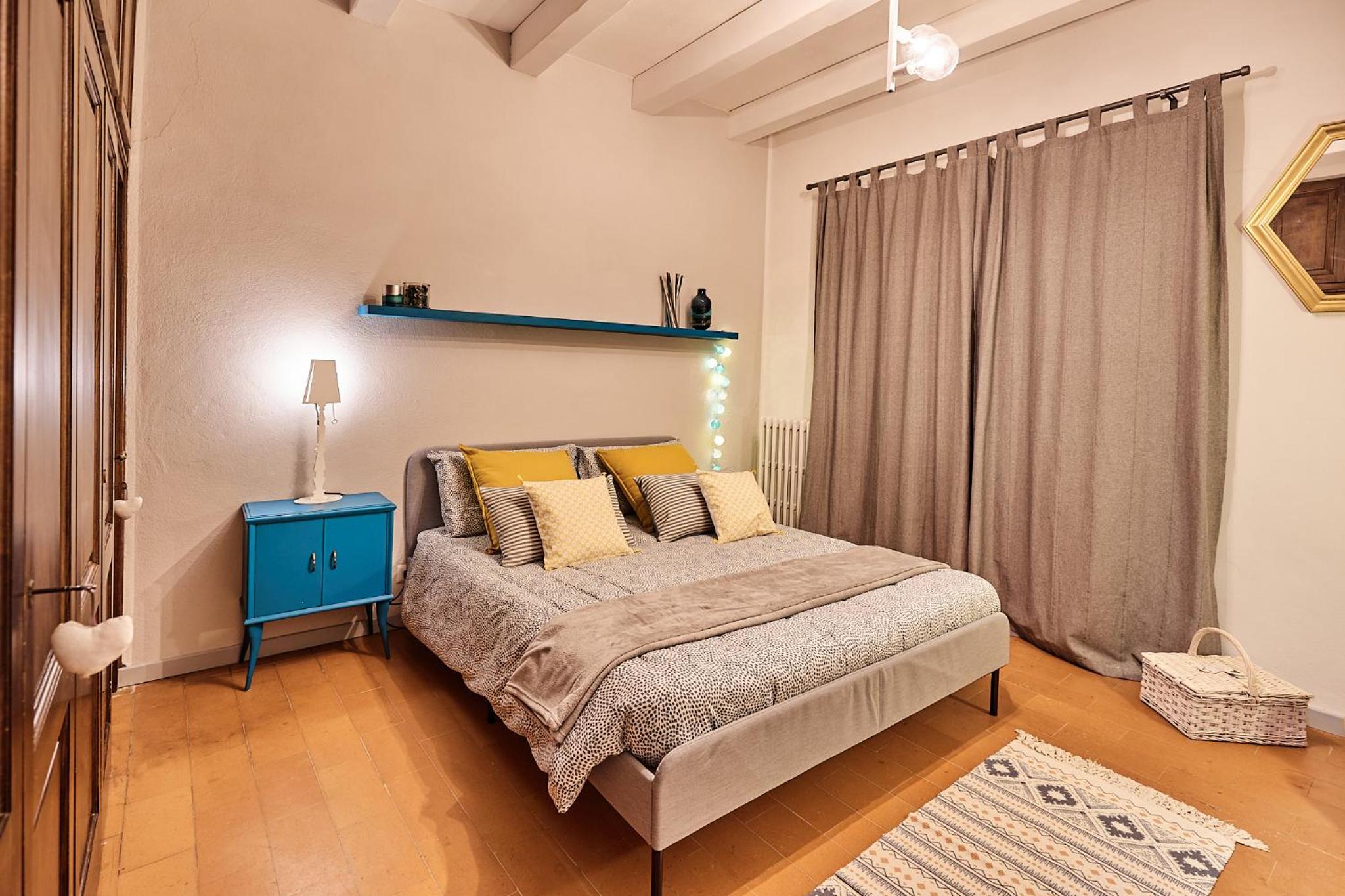 Deluxe Room (2 Adults + 1 Child)