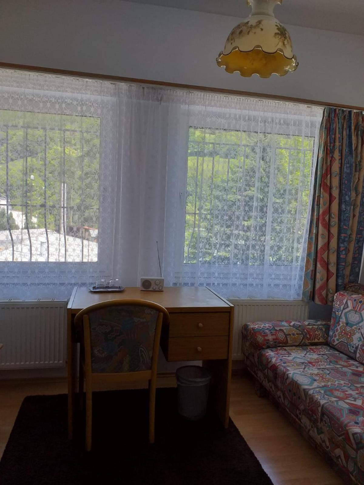 Basic Triple Room