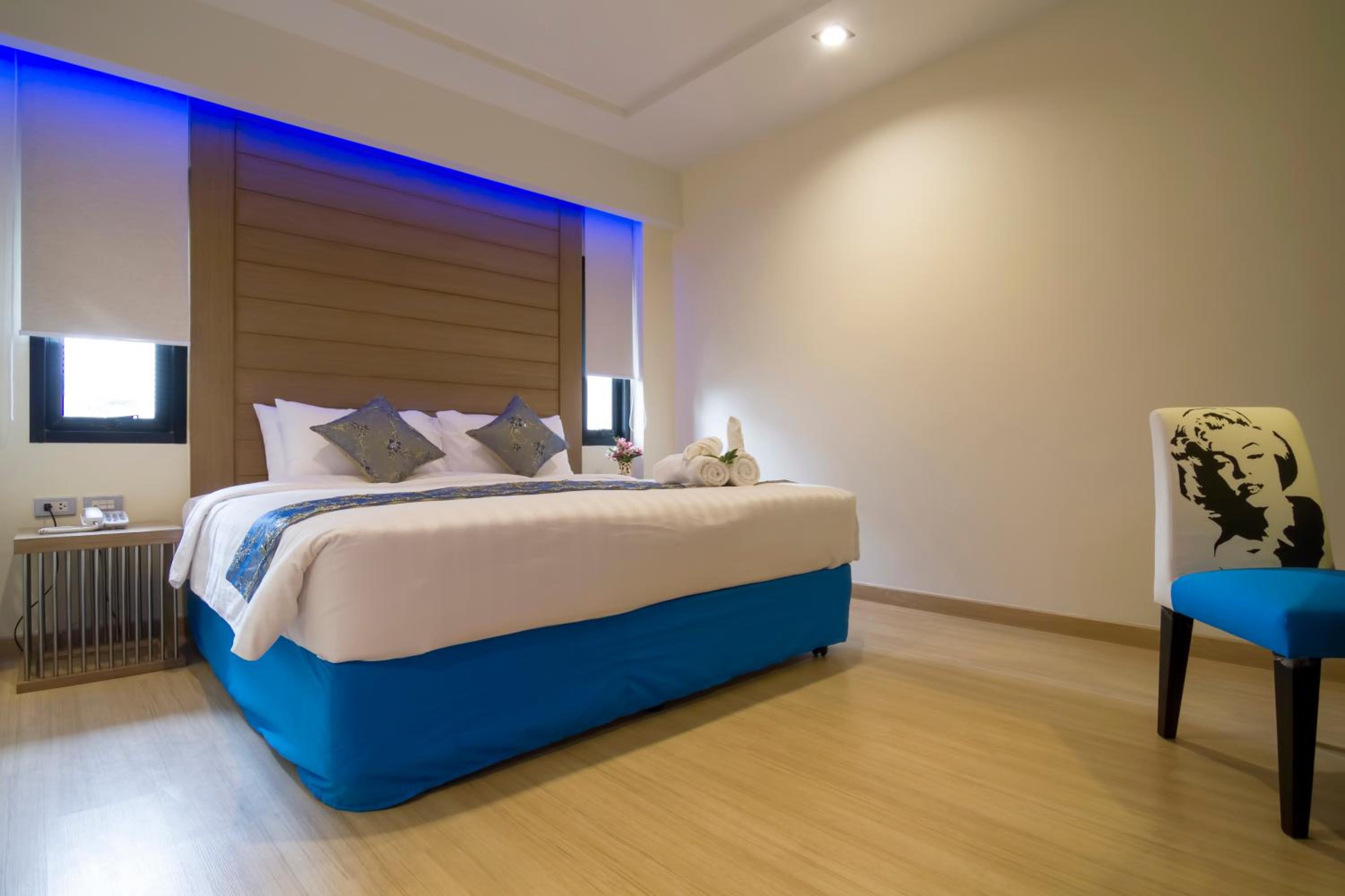 Deluxe Double Room photo 3