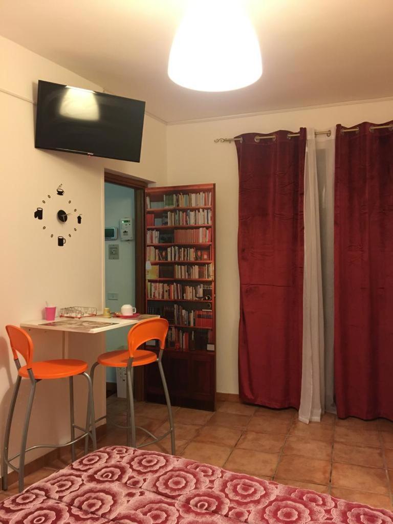 Double Room - Photo 4