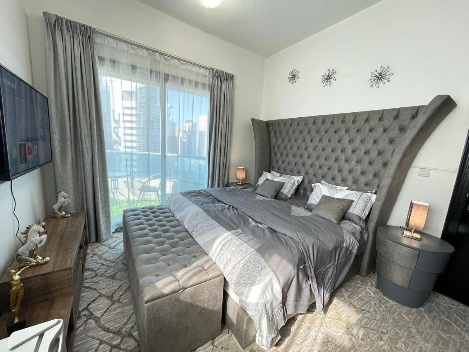 King Room with Lake View photo 3