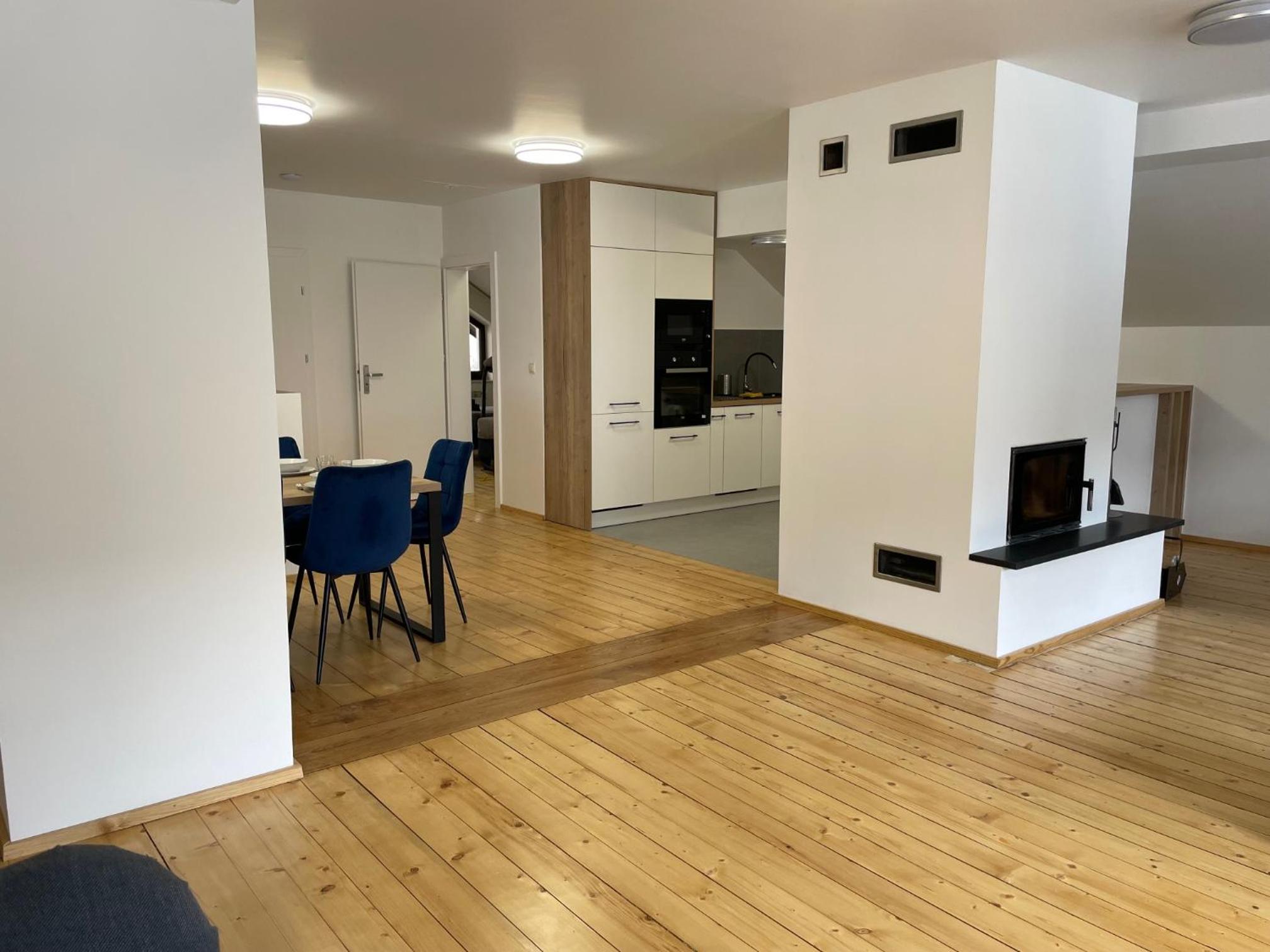 Two-Bedroom Apartment - Photo 3