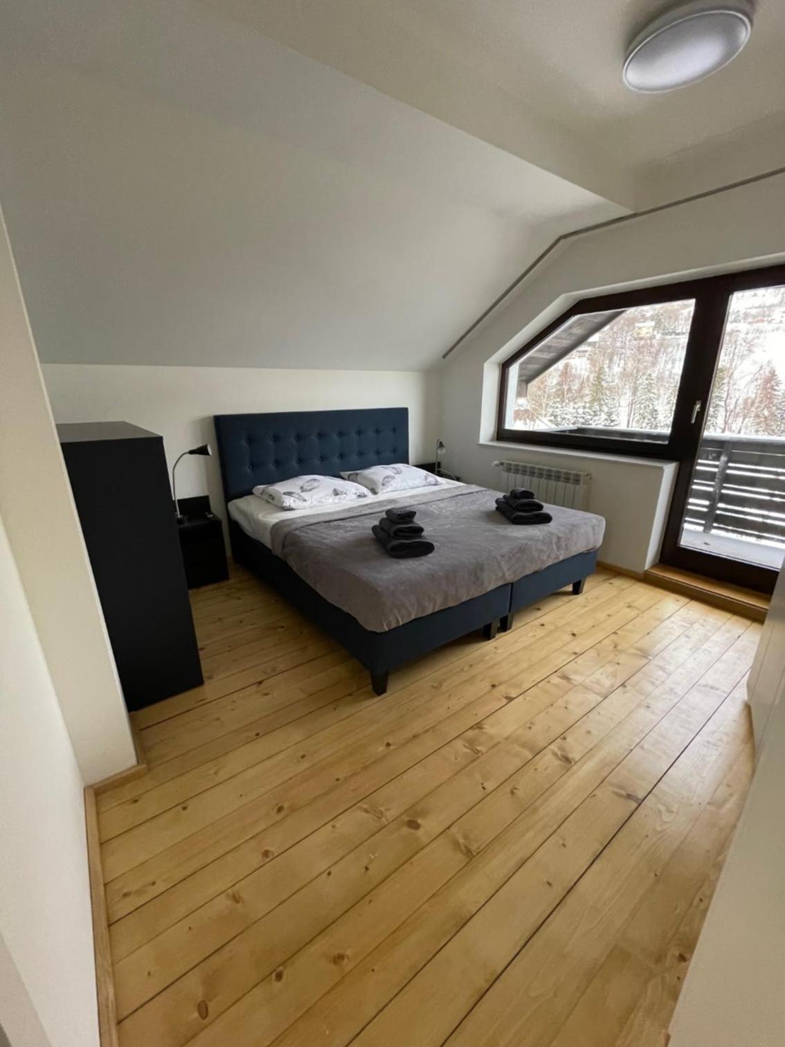 Two-Bedroom Apartment - Photo 6