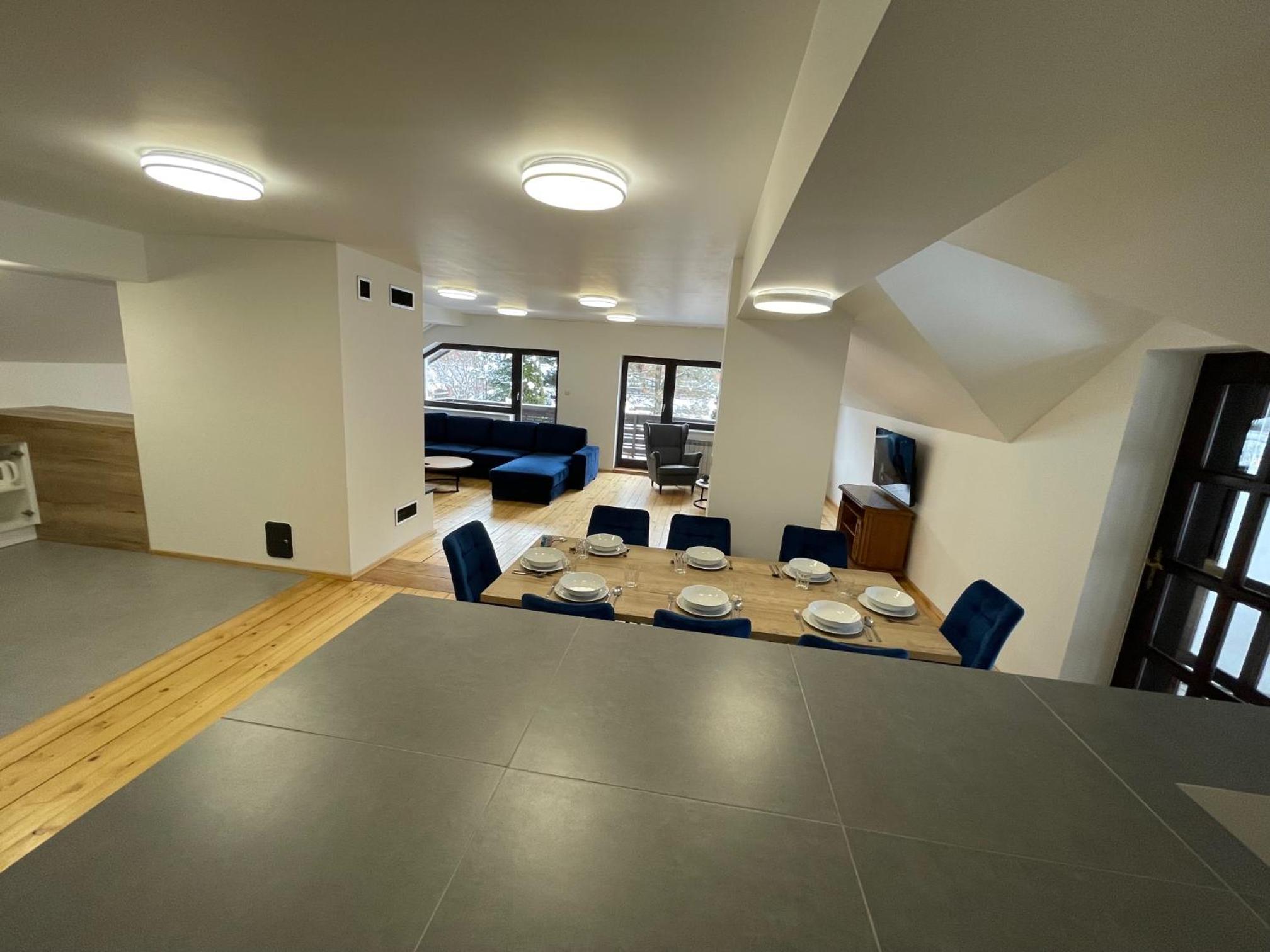 Two-Bedroom Apartment - Photo 9