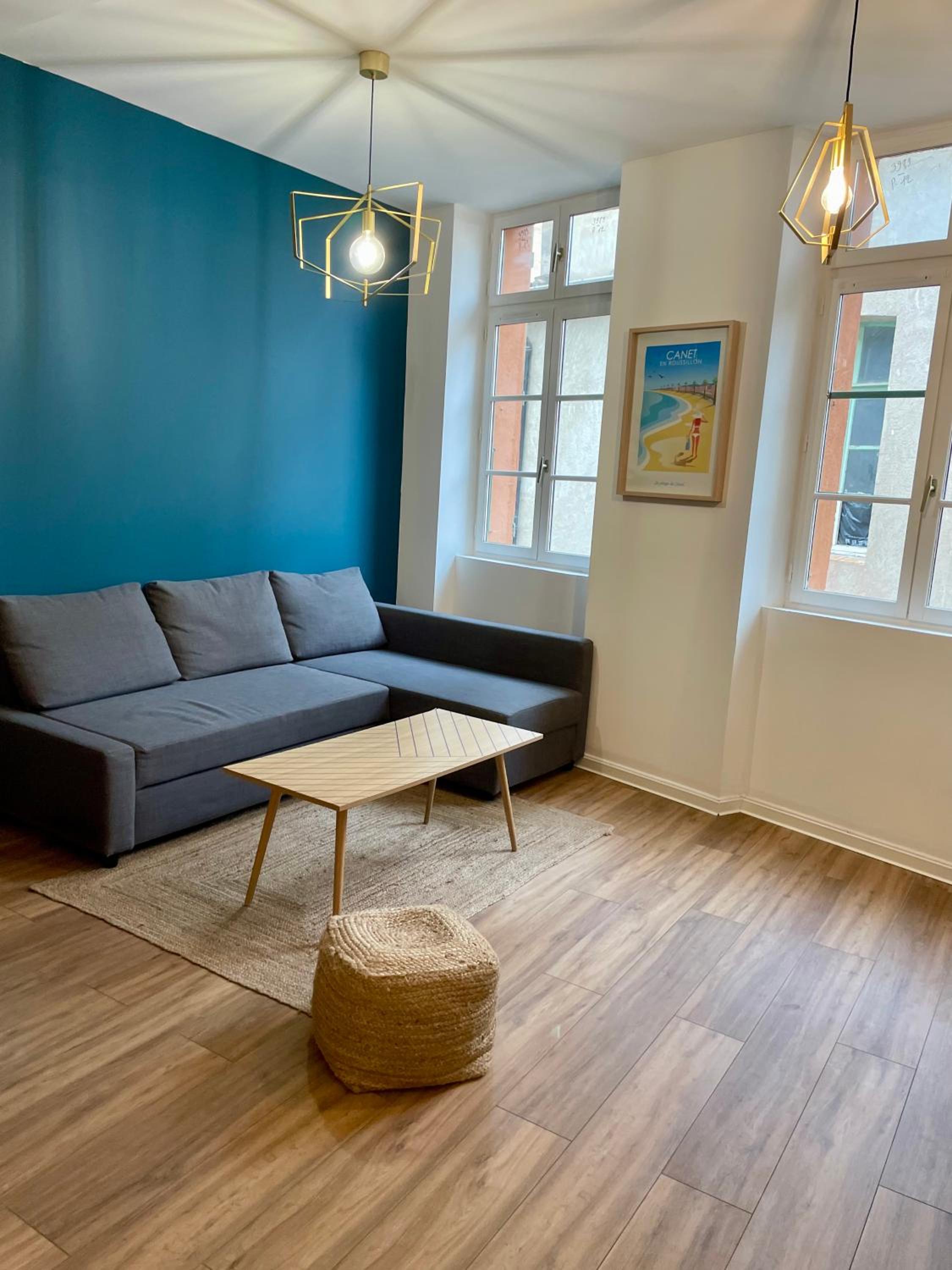 One-Bedroom Apartment - Photo 3
