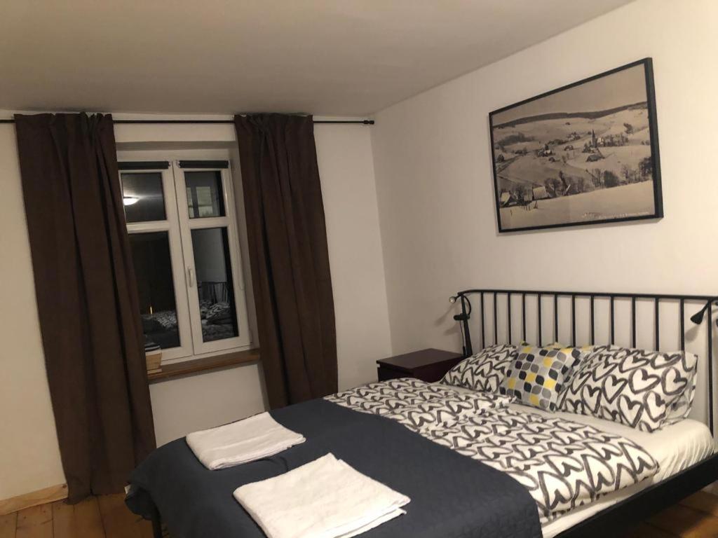 One-Bedroom Apartment - Photo 13