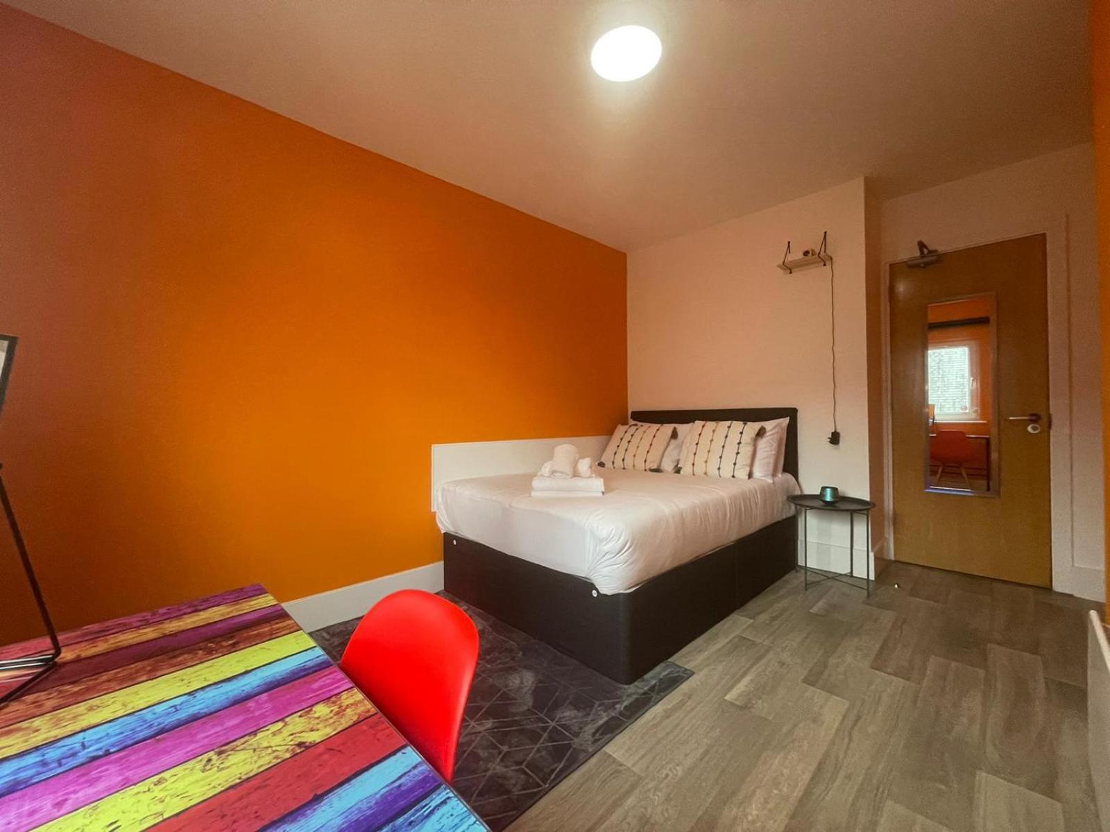 Double Room with Shared Bathroom photo 1