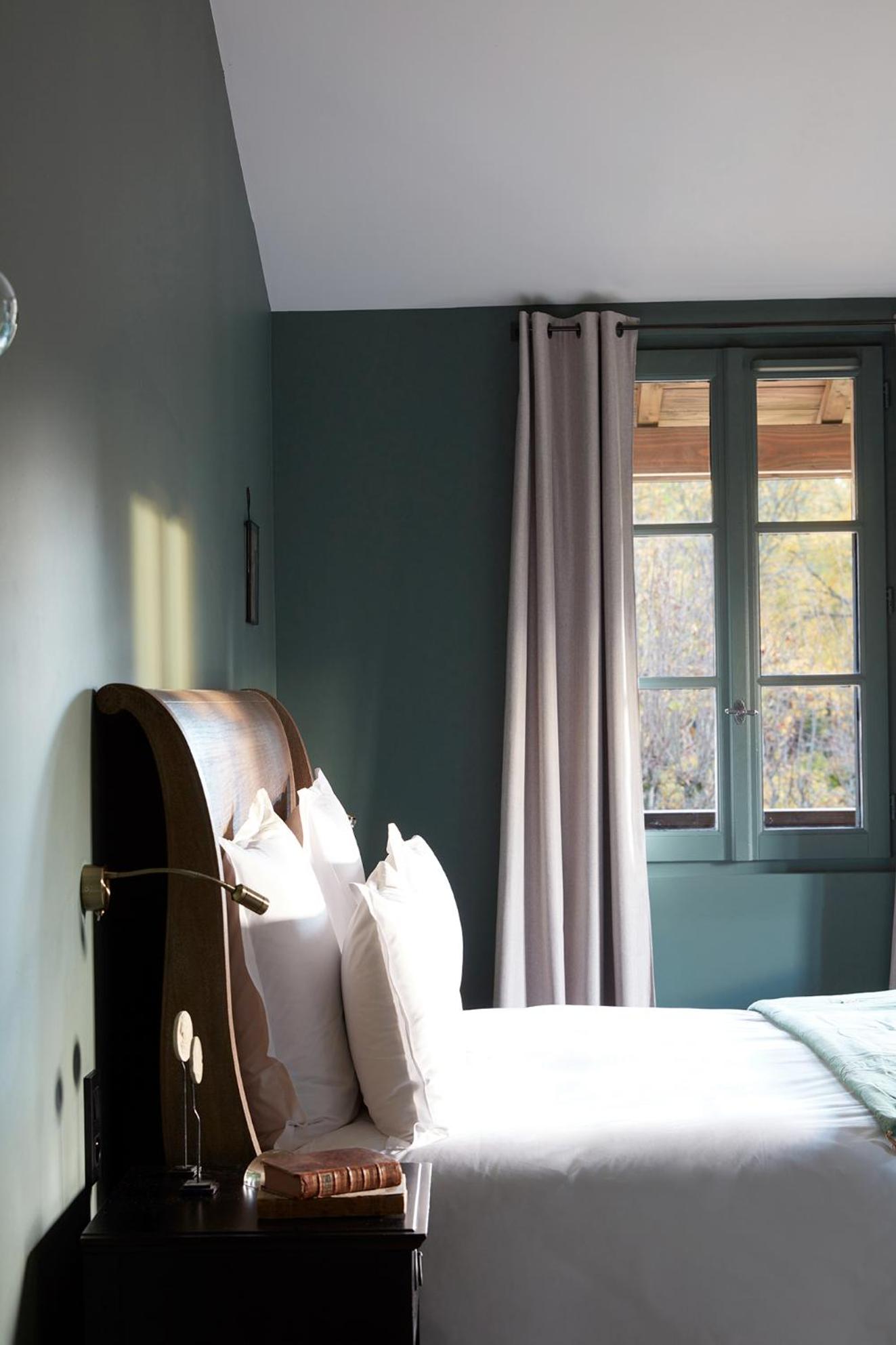 King Room with Balcony