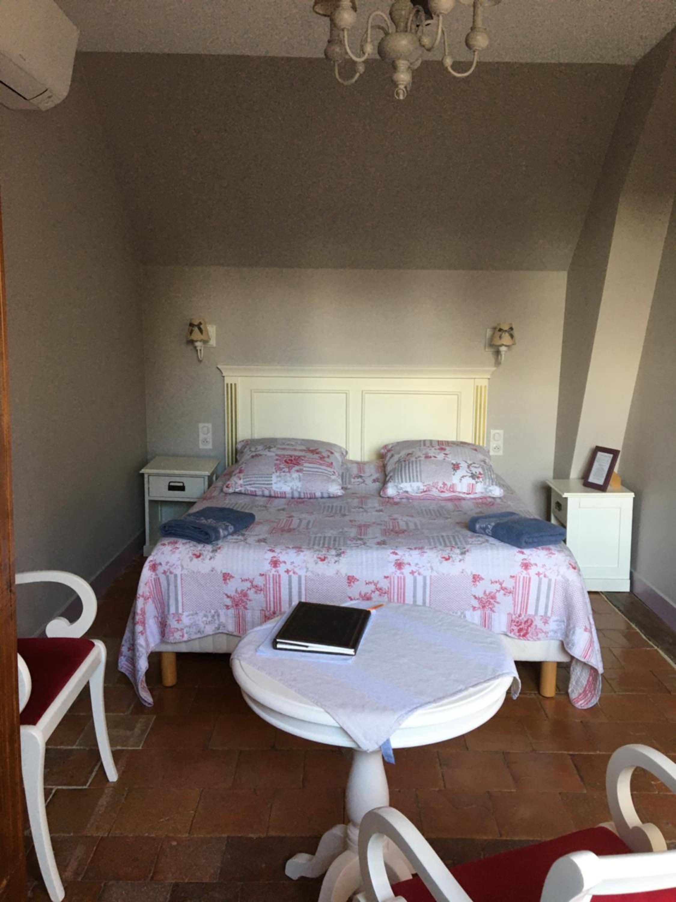 King Room with Garden View photo 2
