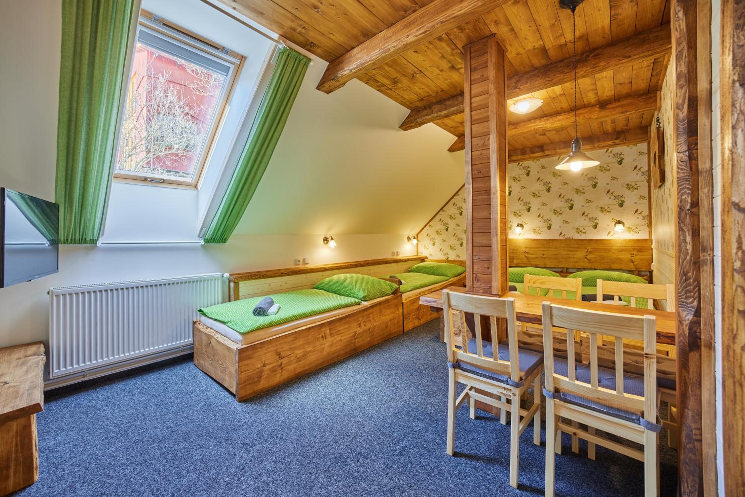Deluxe Quadruple Room