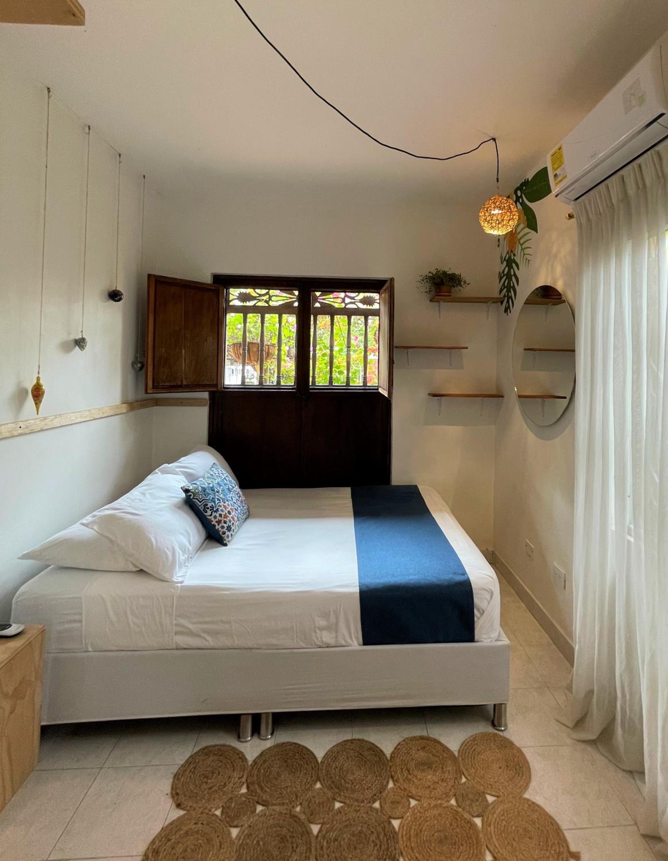 Double Room with Private Bathroom photo 3