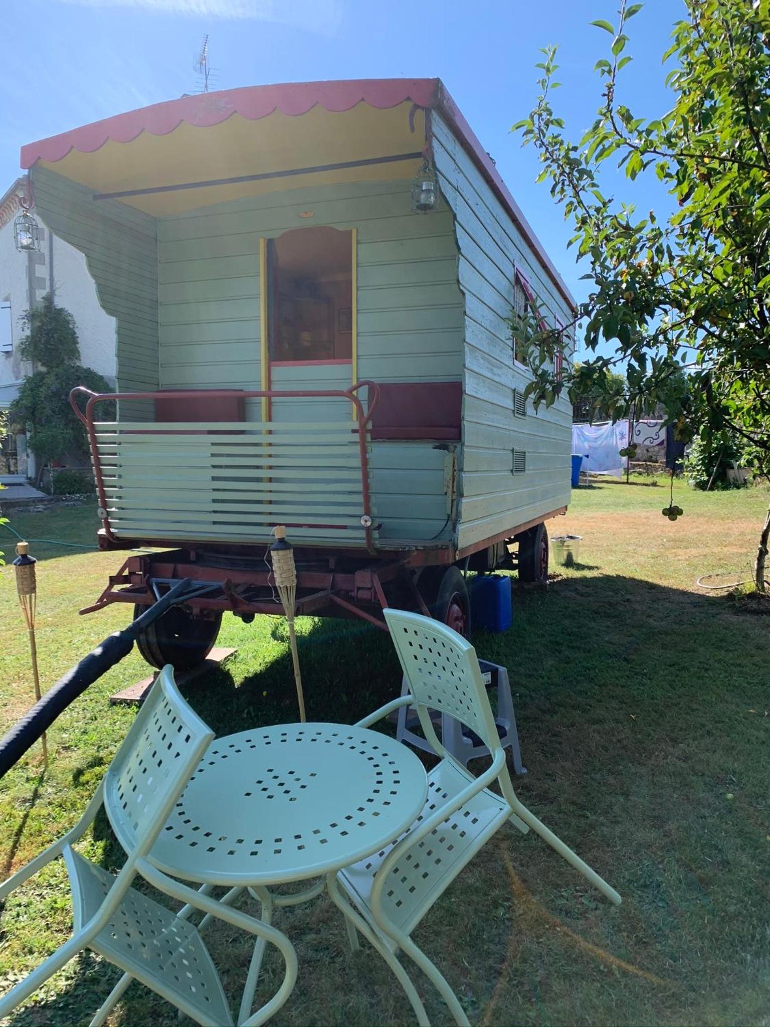 Caravan photo 1