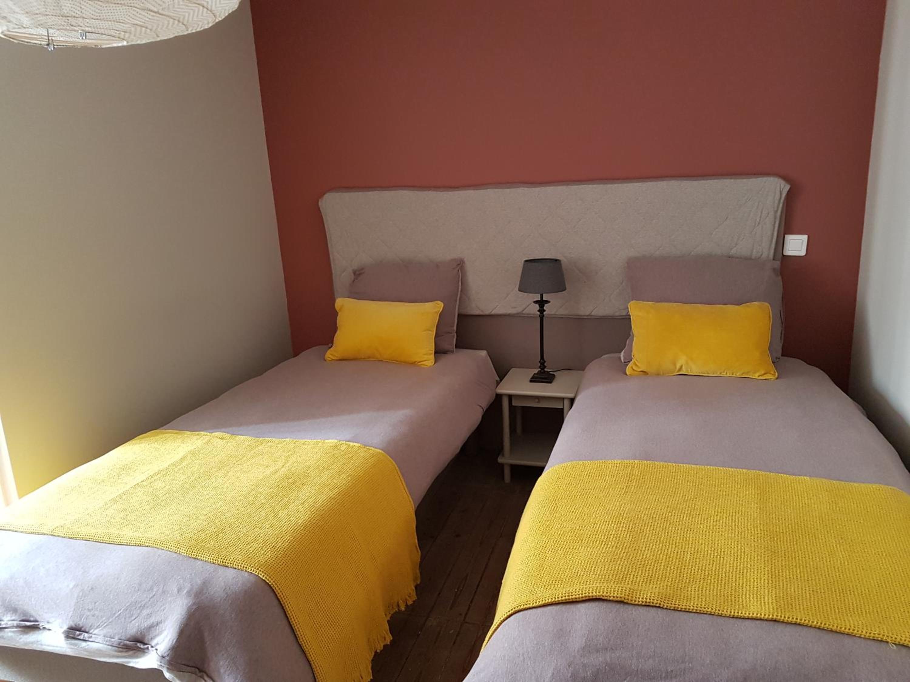 Double or Twin Room - Photo 8