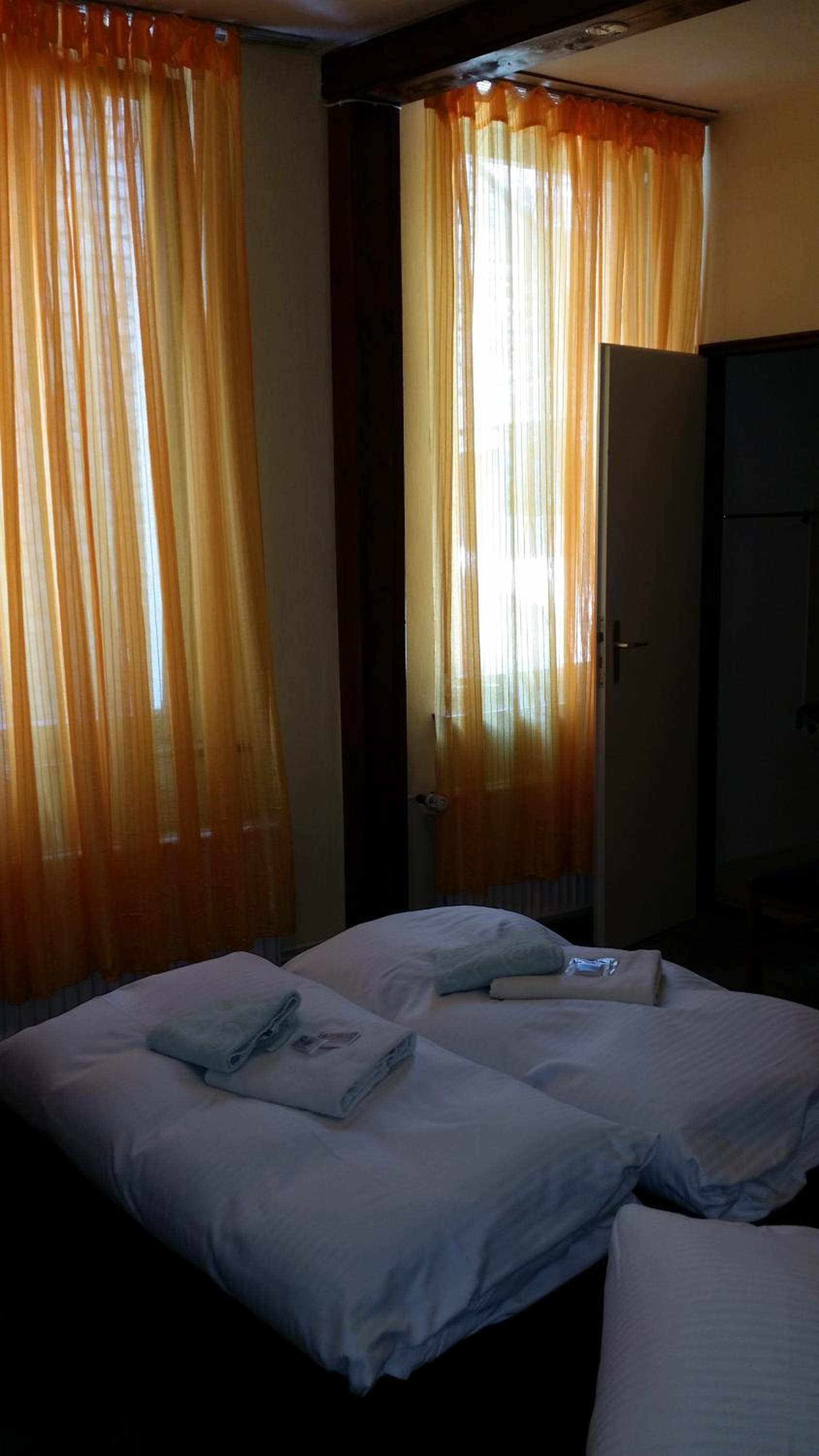 Single Room with Shower photo 1