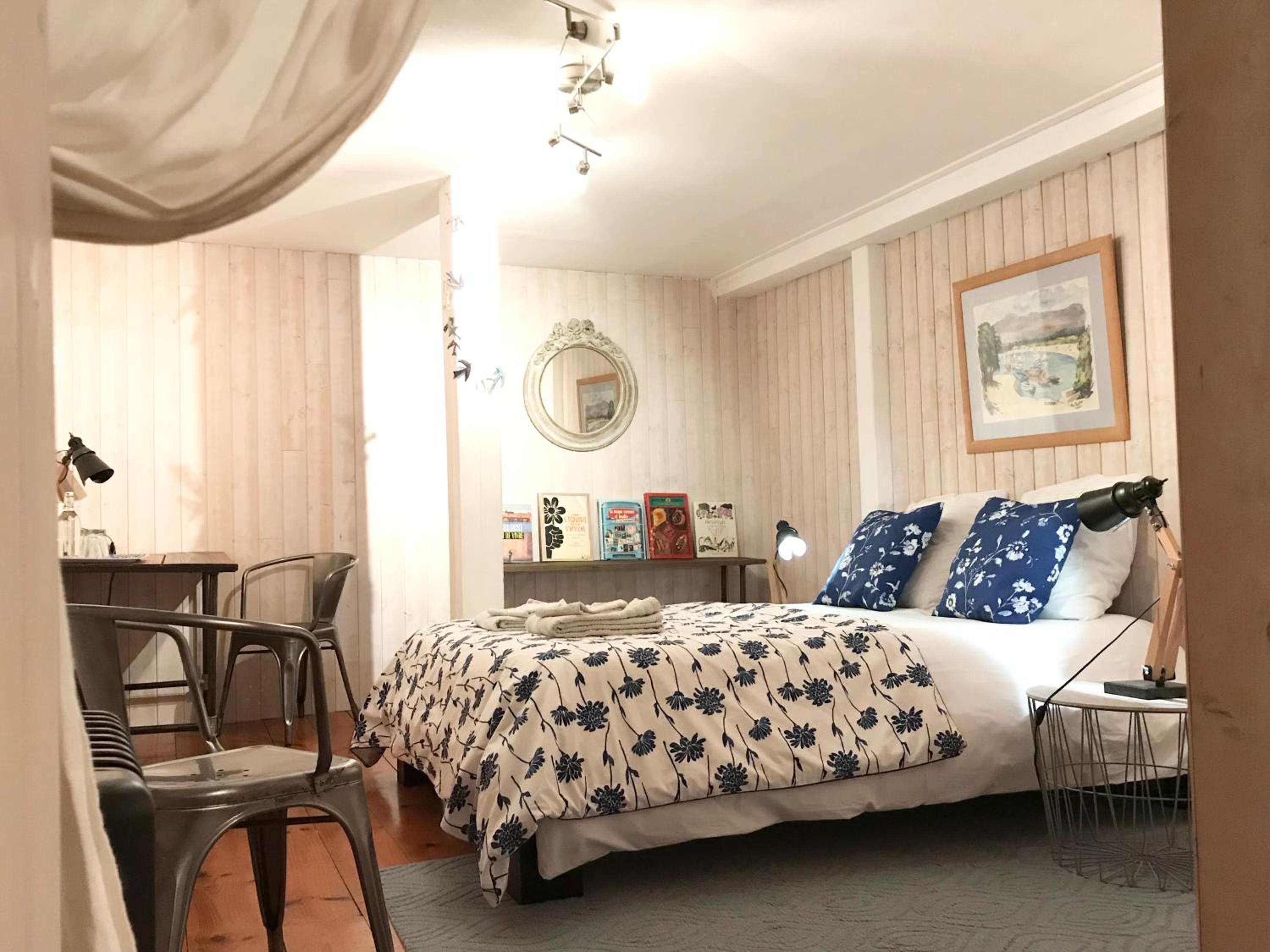 Triple Room with Private Bathroom