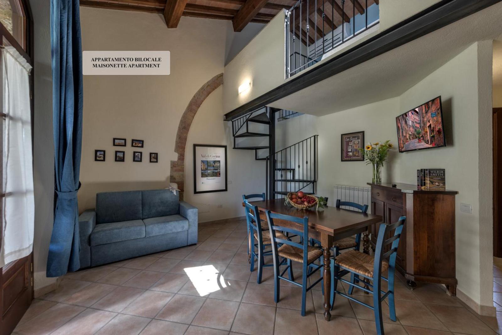 Apartment - Split Level photo 3