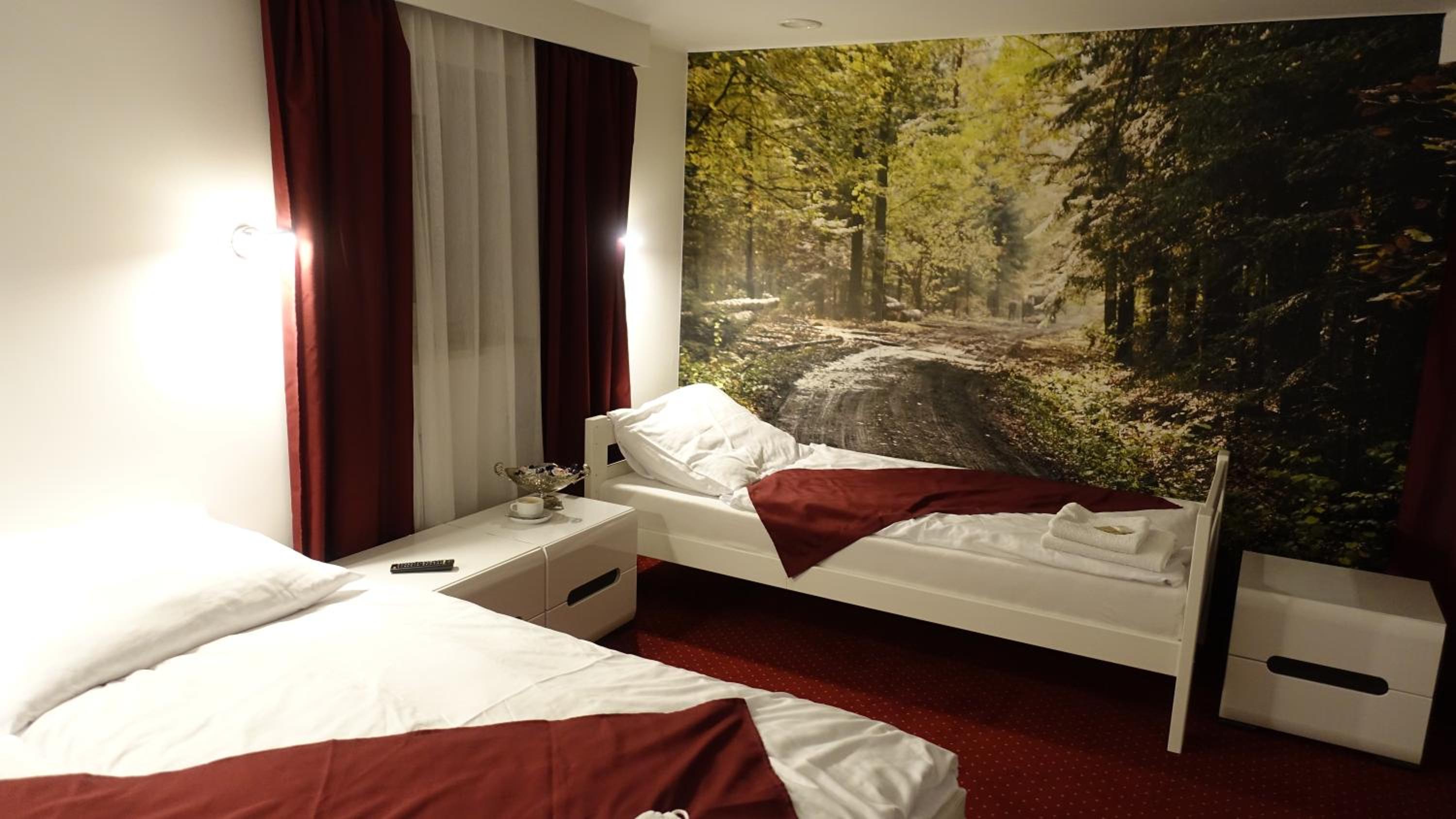 Triple Room with Private Bathroom - Photo 6